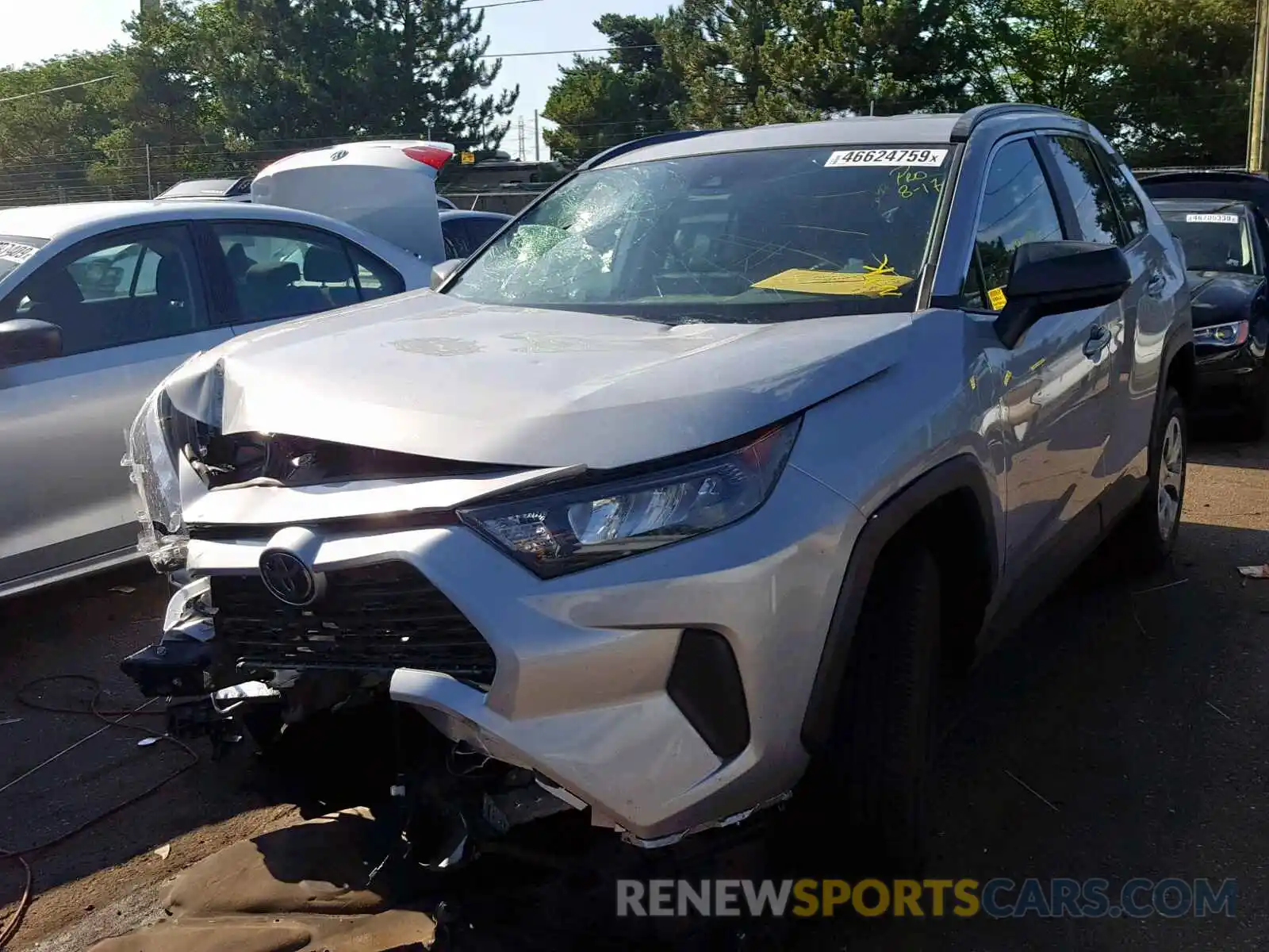 2 Photograph of a damaged car 2T3F1RFV1KW059457 TOYOTA RAV4 LE 2019