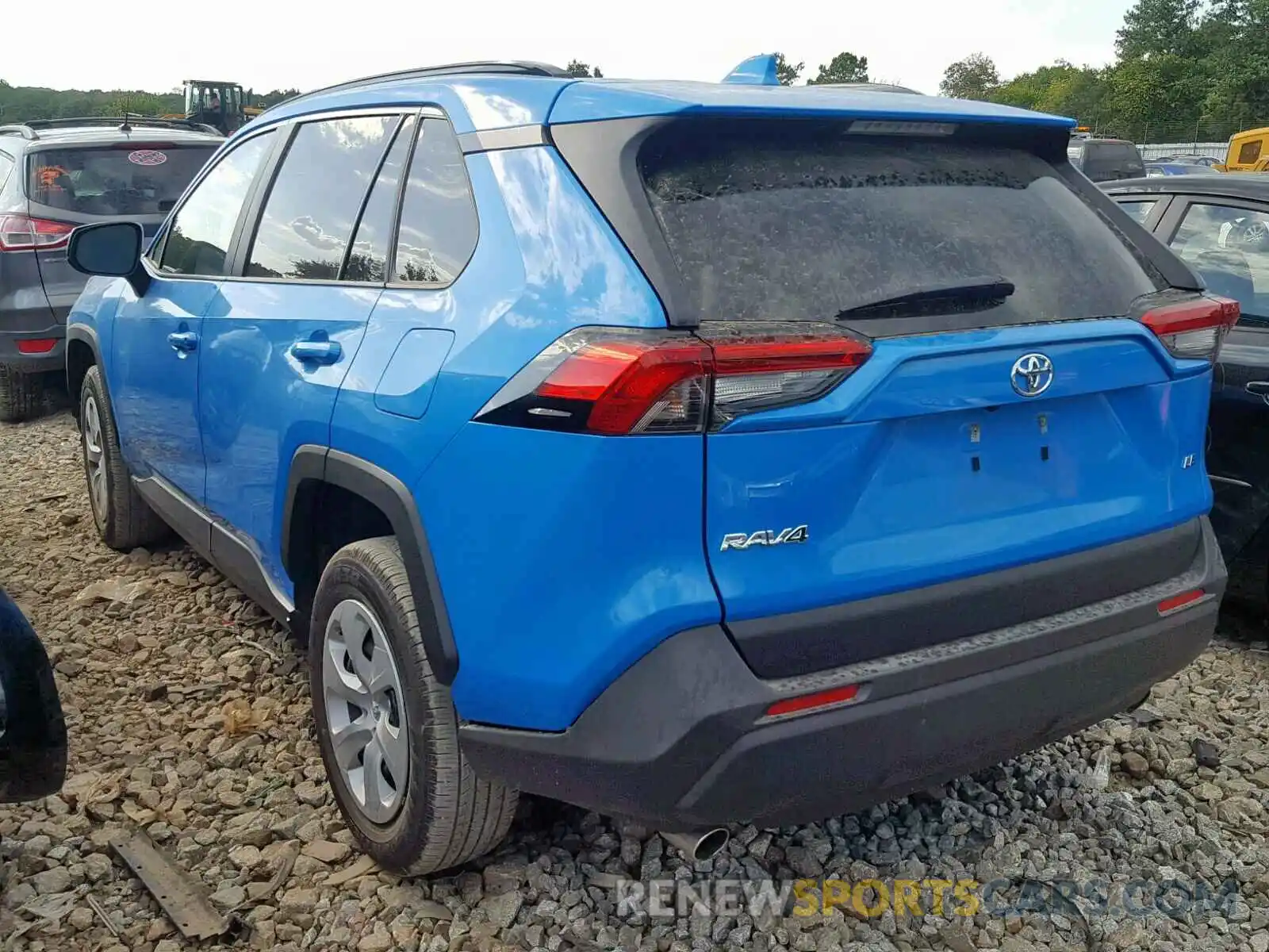 3 Photograph of a damaged car JTMH1RFV8KD501267 TOYOTA RAV4 LE 2019