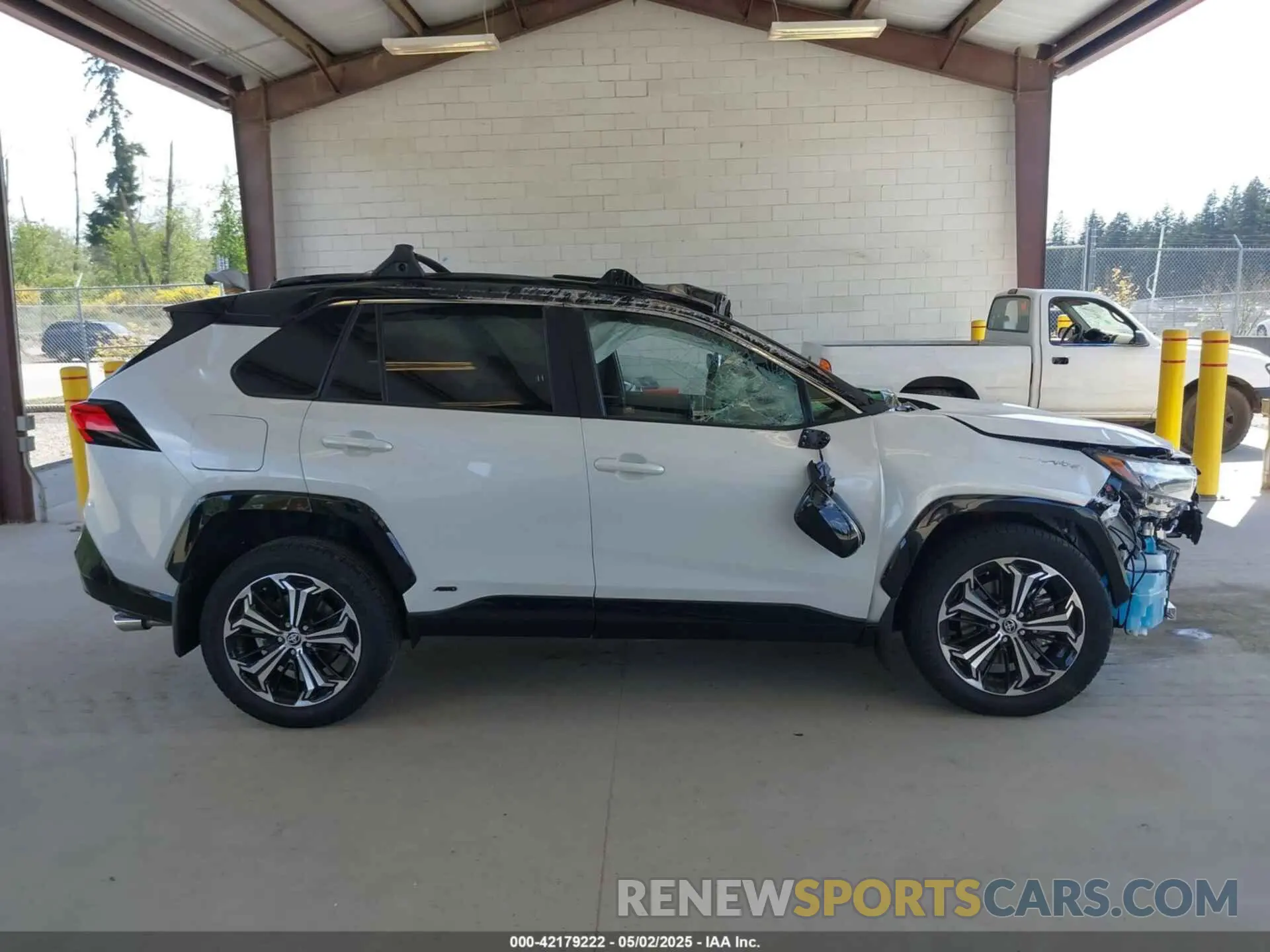 13 Photograph of a damaged car JTMEB3FV4SD251779 TOYOTA RAV4 PLUG-IN HYBRID 2025