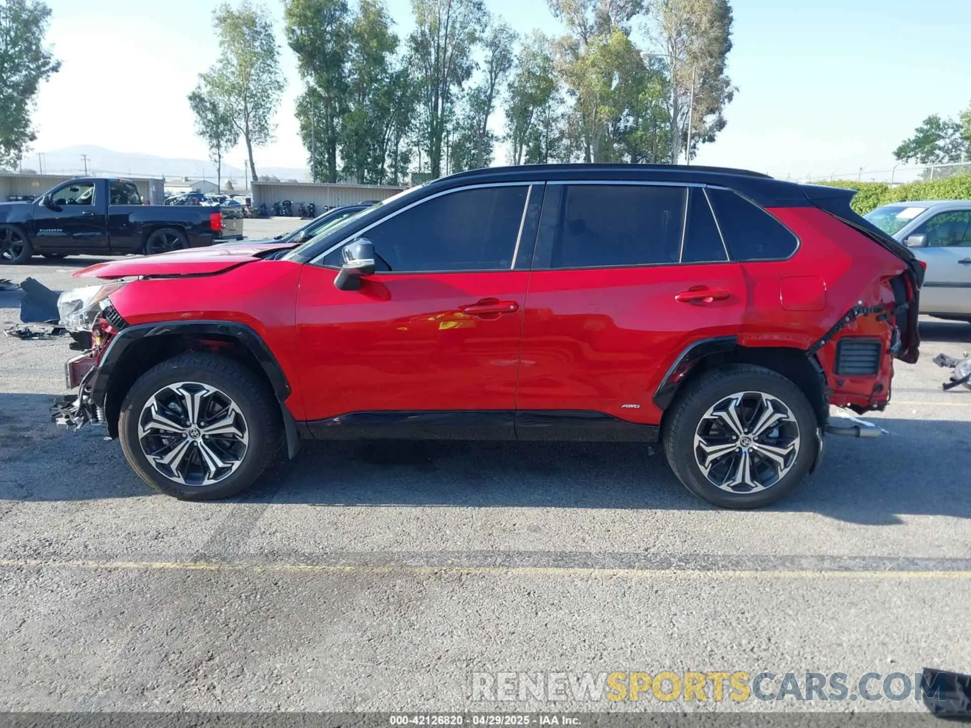 15 Photograph of a damaged car JTMEB3FVXSD244190 TOYOTA RAV4 PLUG-IN HYBRID 2025