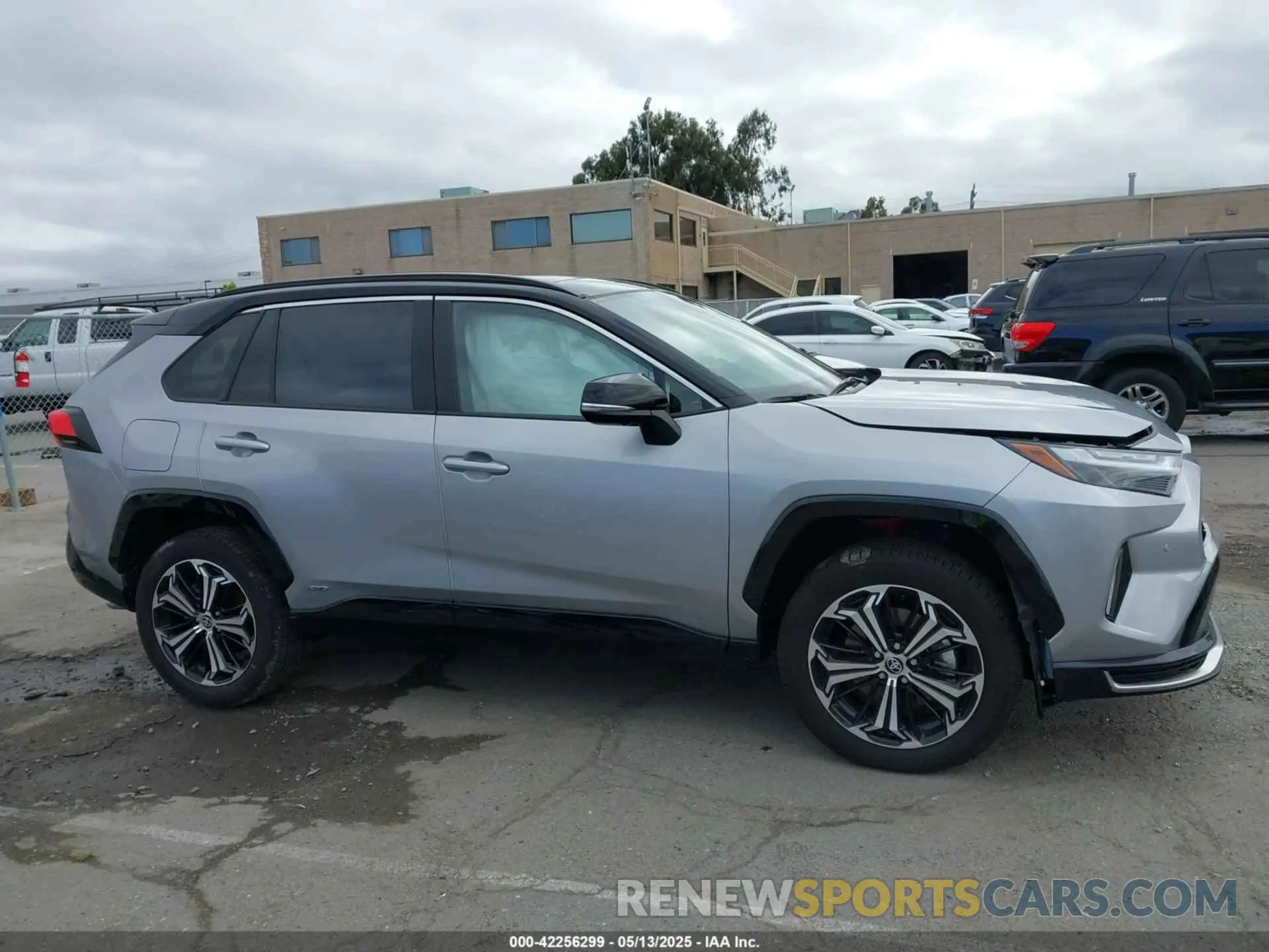 13 Photograph of a damaged car JTMFB3FV0SD238869 TOYOTA RAV4 PLUG-IN HYBRID 2025