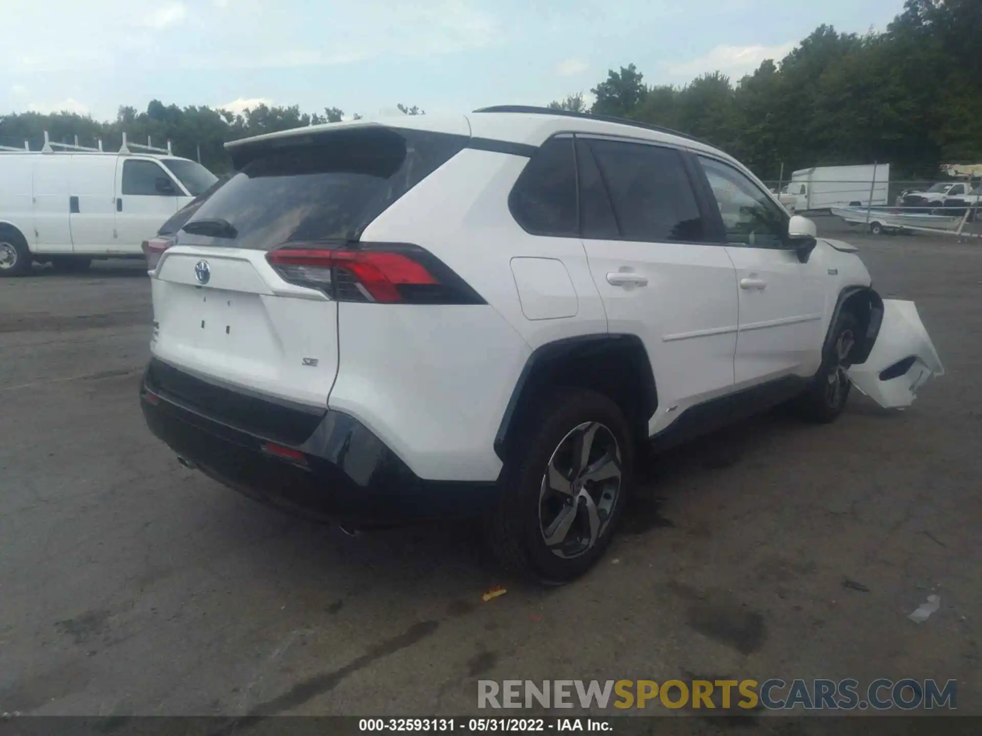 4 Photograph of a damaged car JTMAB3FV1MD001482 TOYOTA RAV4 PRIME 2021