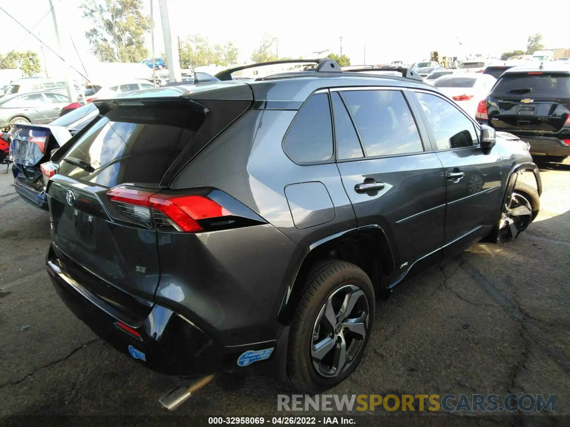 4 Photograph of a damaged car JTMAB3FV7MD036530 TOYOTA RAV4 PRIME 2021