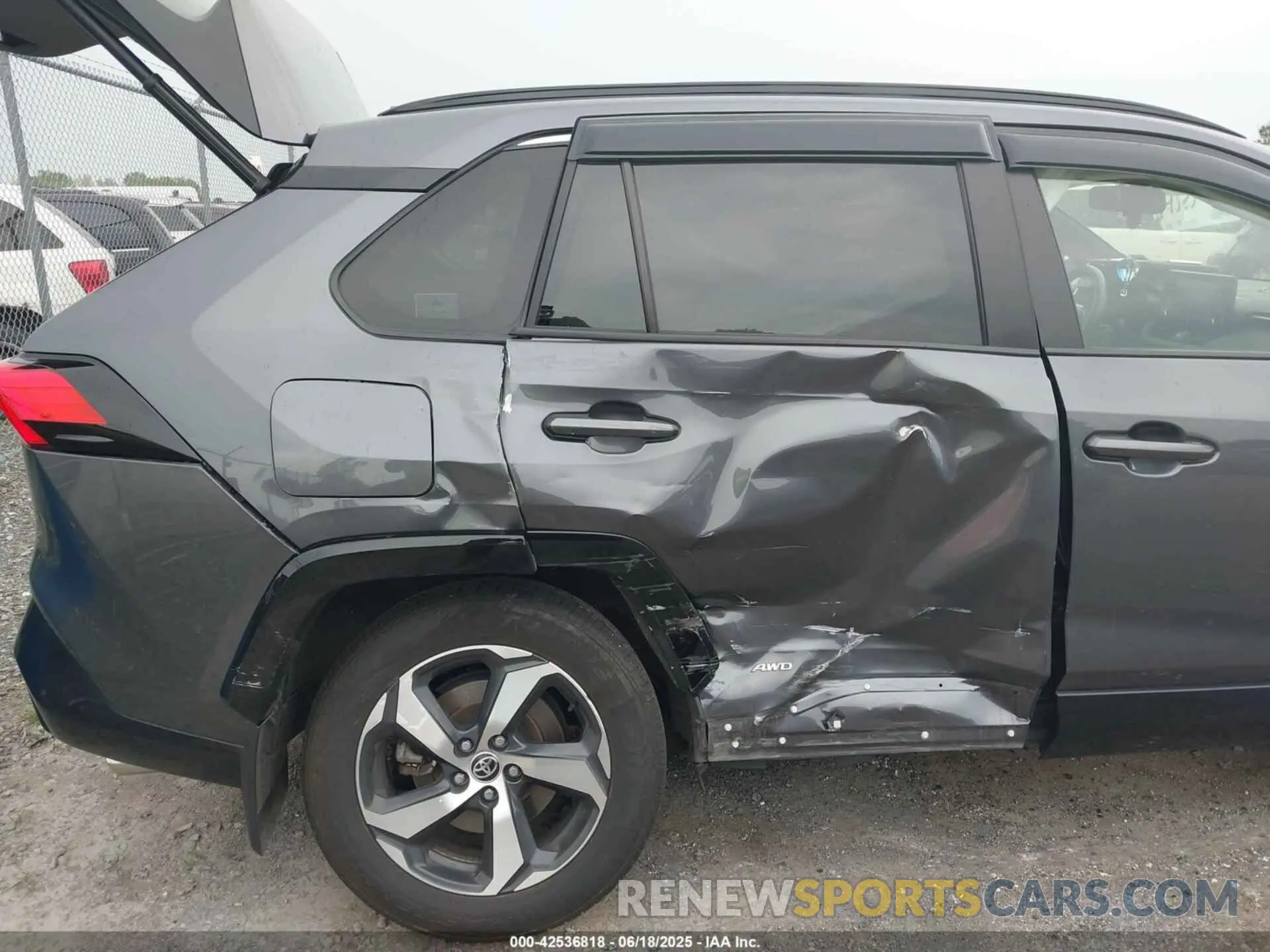 6 Photograph of a damaged car JTMAB3FV7MD063954 TOYOTA RAV4 PRIME 2021