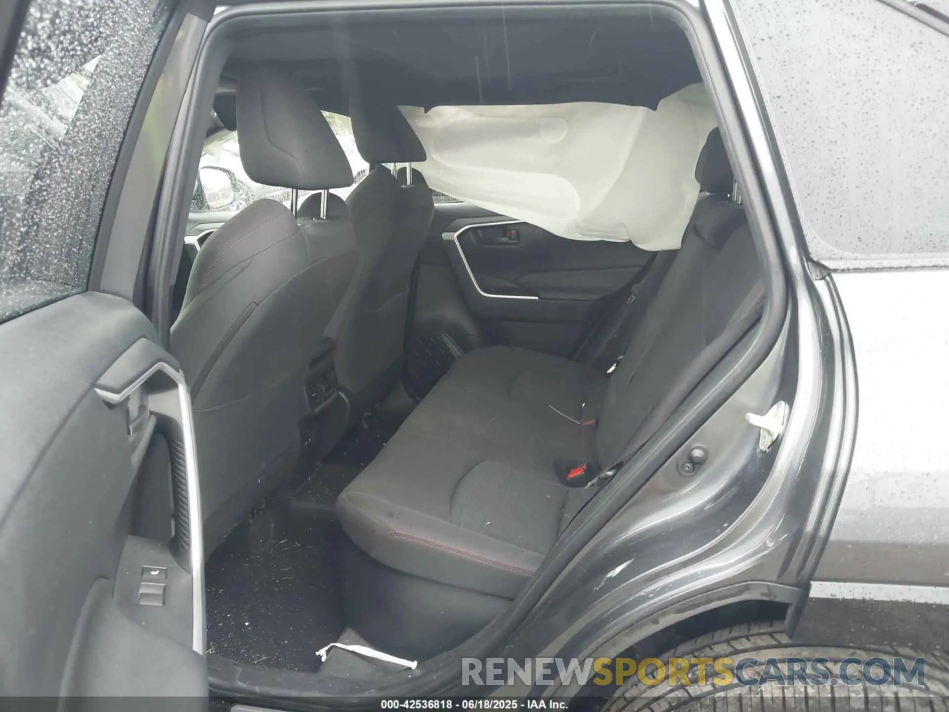 8 Photograph of a damaged car JTMAB3FV7MD063954 TOYOTA RAV4 PRIME 2021