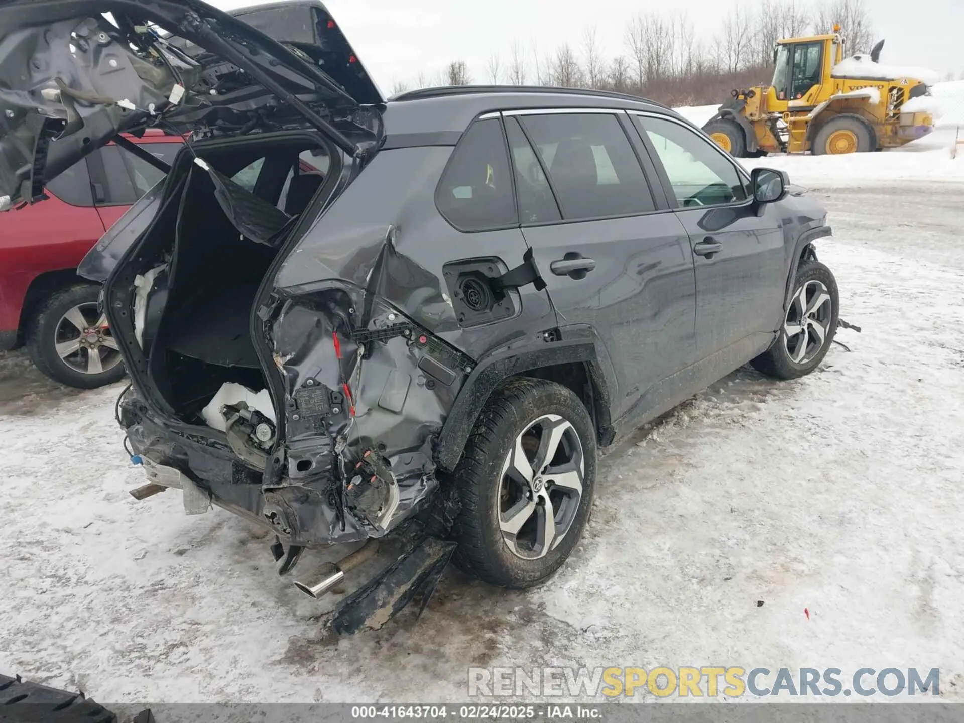 4 Photograph of a damaged car JTMAB3FV9MD025738 TOYOTA RAV4 PRIME 2021