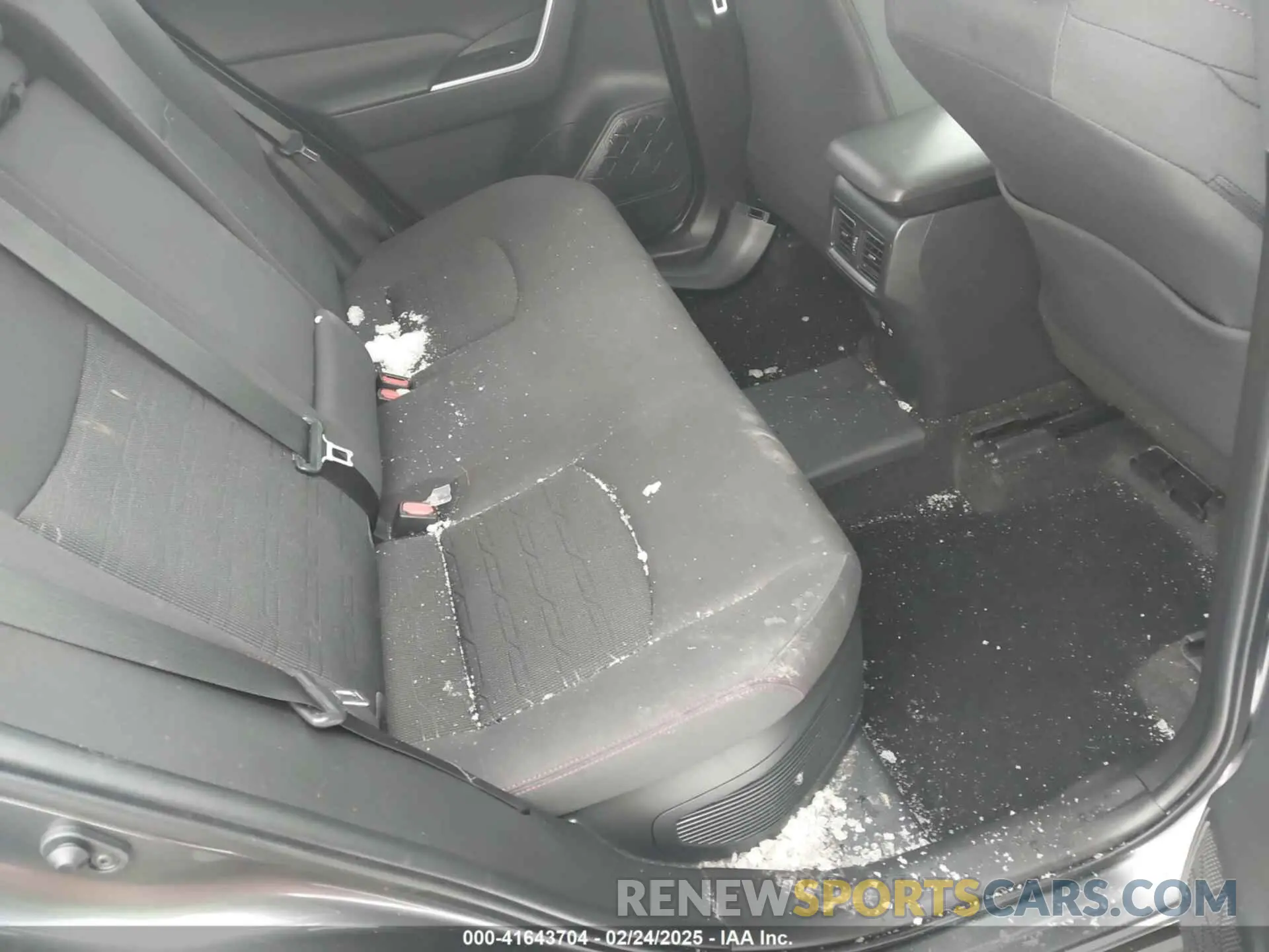 8 Photograph of a damaged car JTMAB3FV9MD025738 TOYOTA RAV4 PRIME 2021