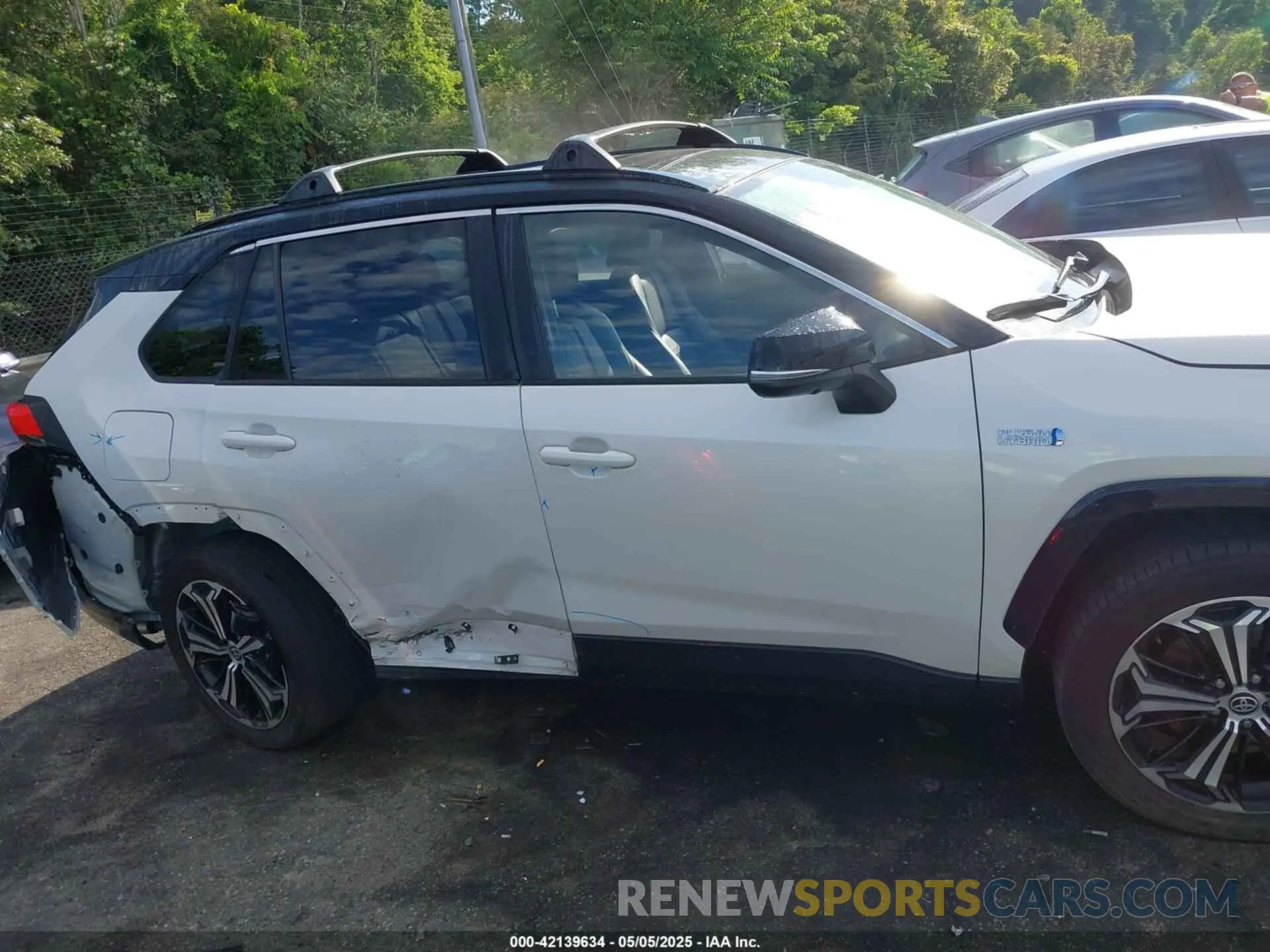 13 Photograph of a damaged car JTMFB3FV2MD072504 TOYOTA RAV4 PRIME 2021