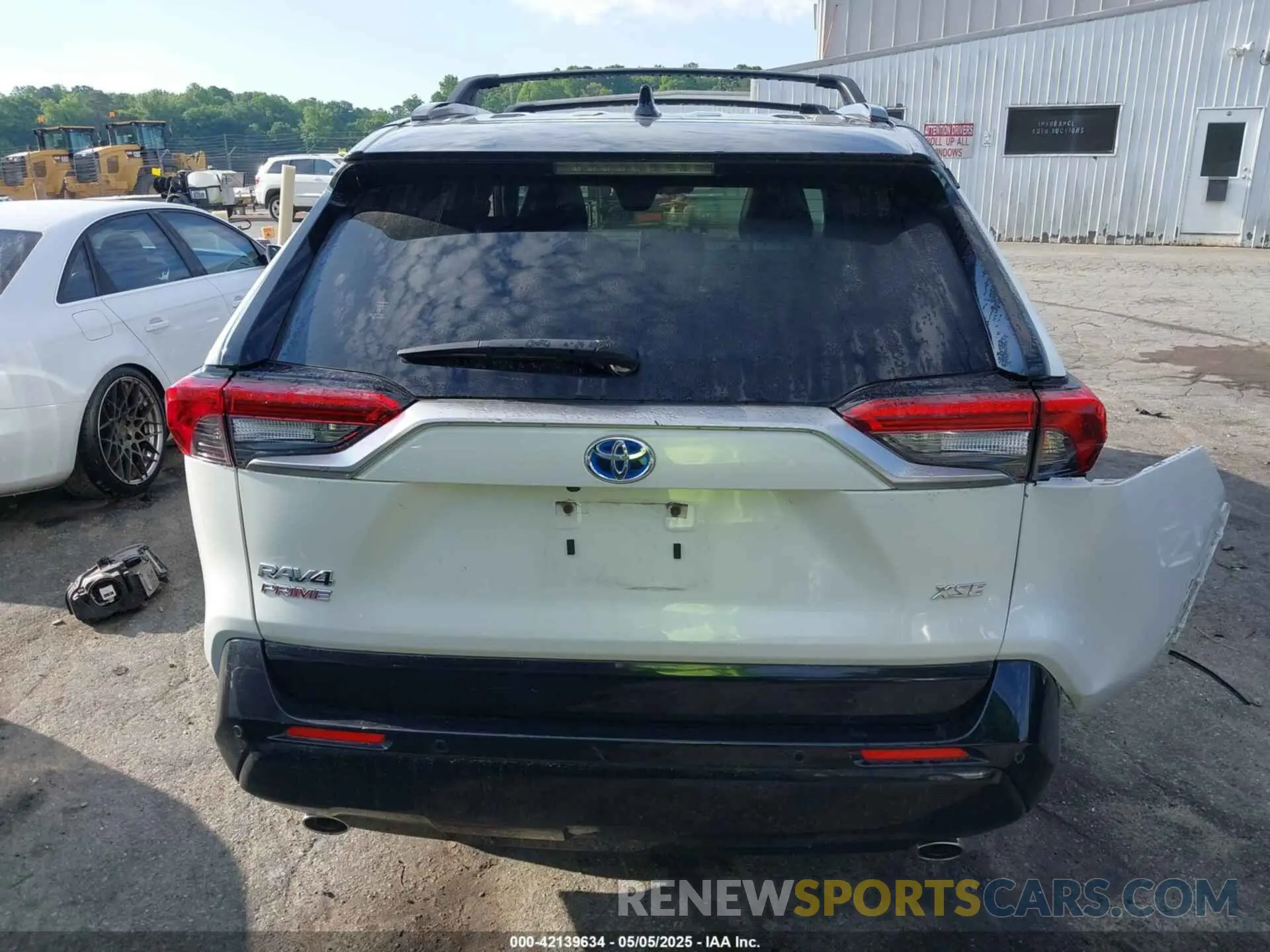 16 Photograph of a damaged car JTMFB3FV2MD072504 TOYOTA RAV4 PRIME 2021