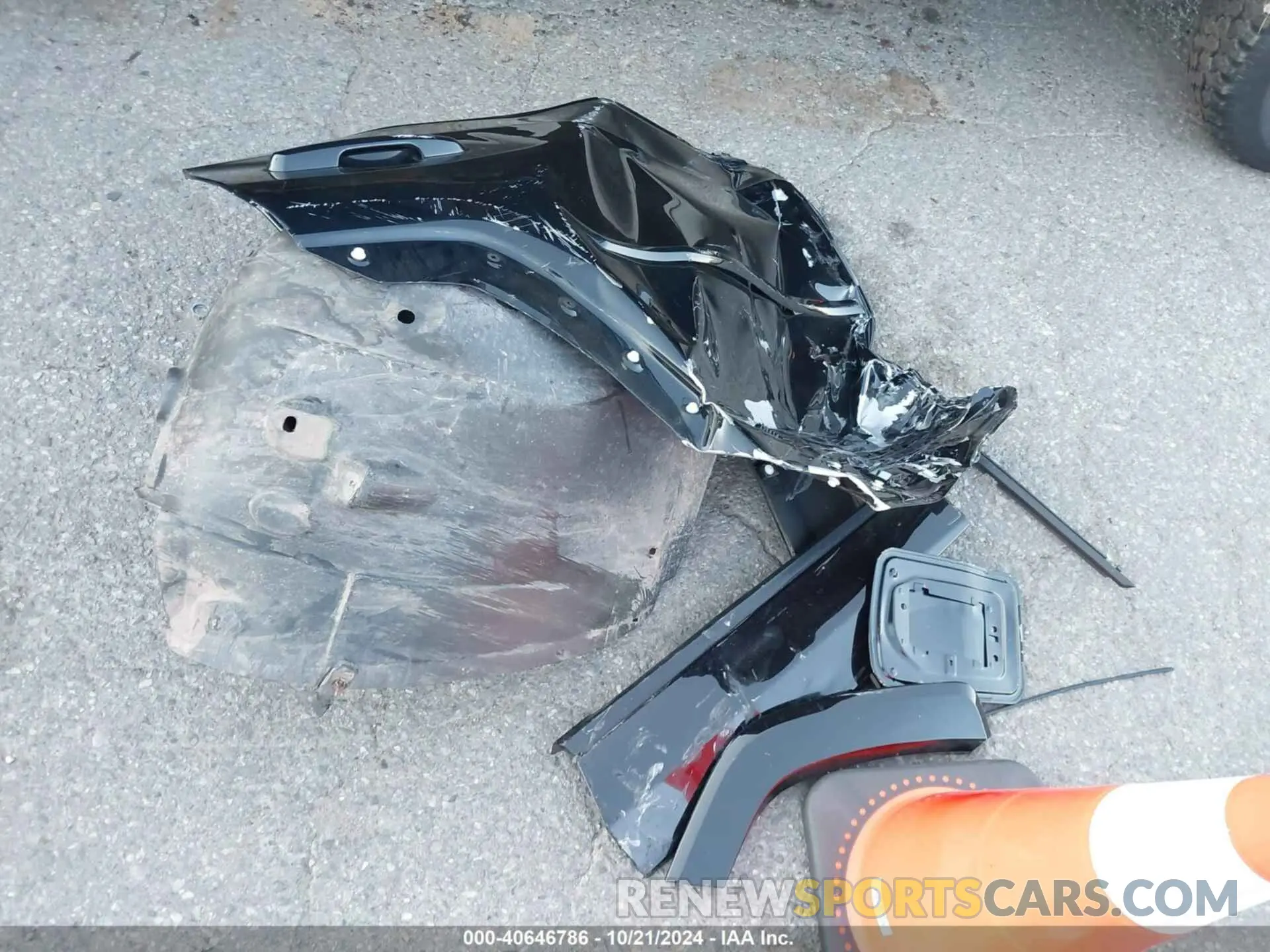 12 Photograph of a damaged car JTMAB3FV3ND106512 TOYOTA RAV4 PRIME 2022