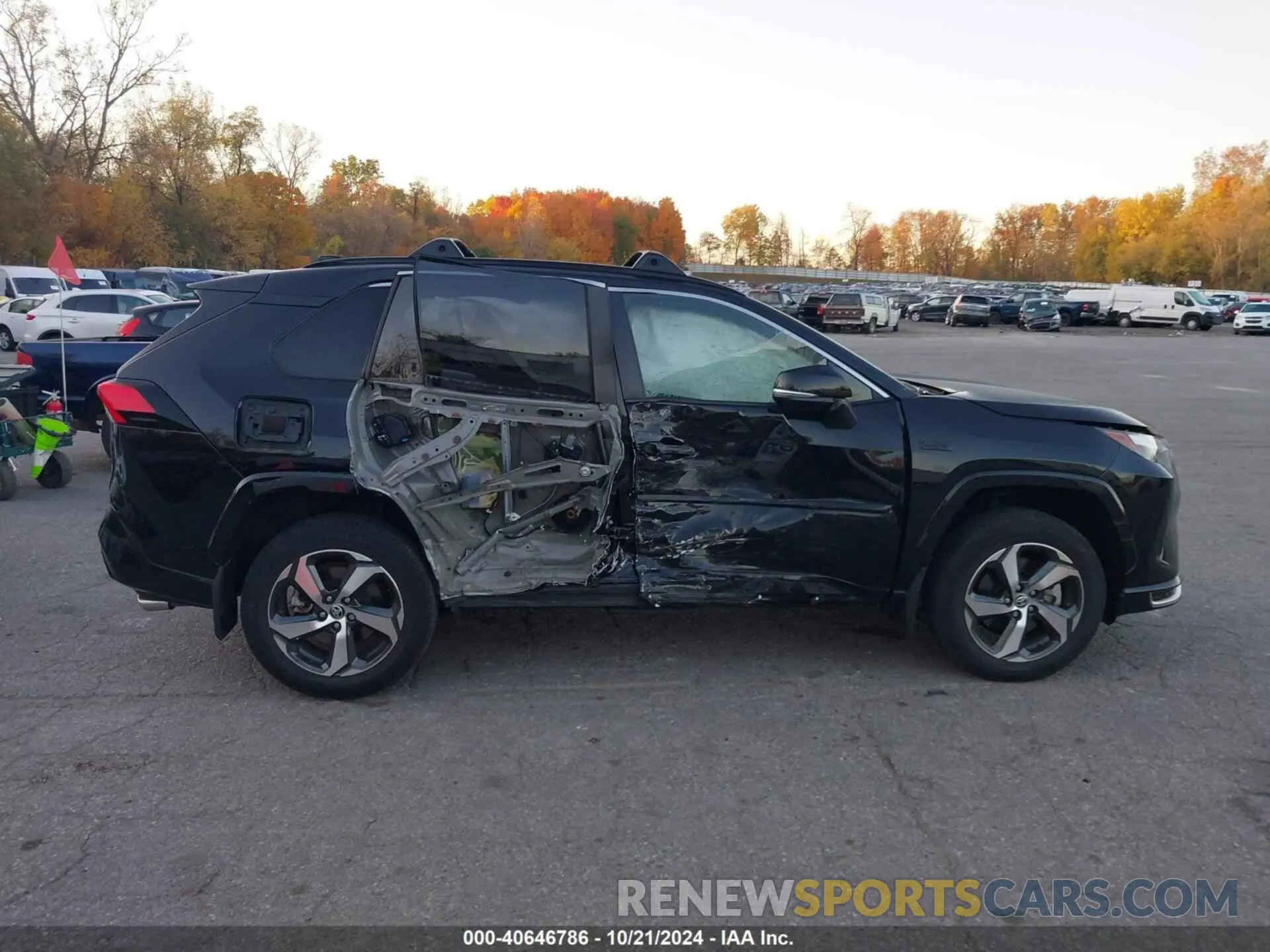 14 Photograph of a damaged car JTMAB3FV3ND106512 TOYOTA RAV4 PRIME 2022