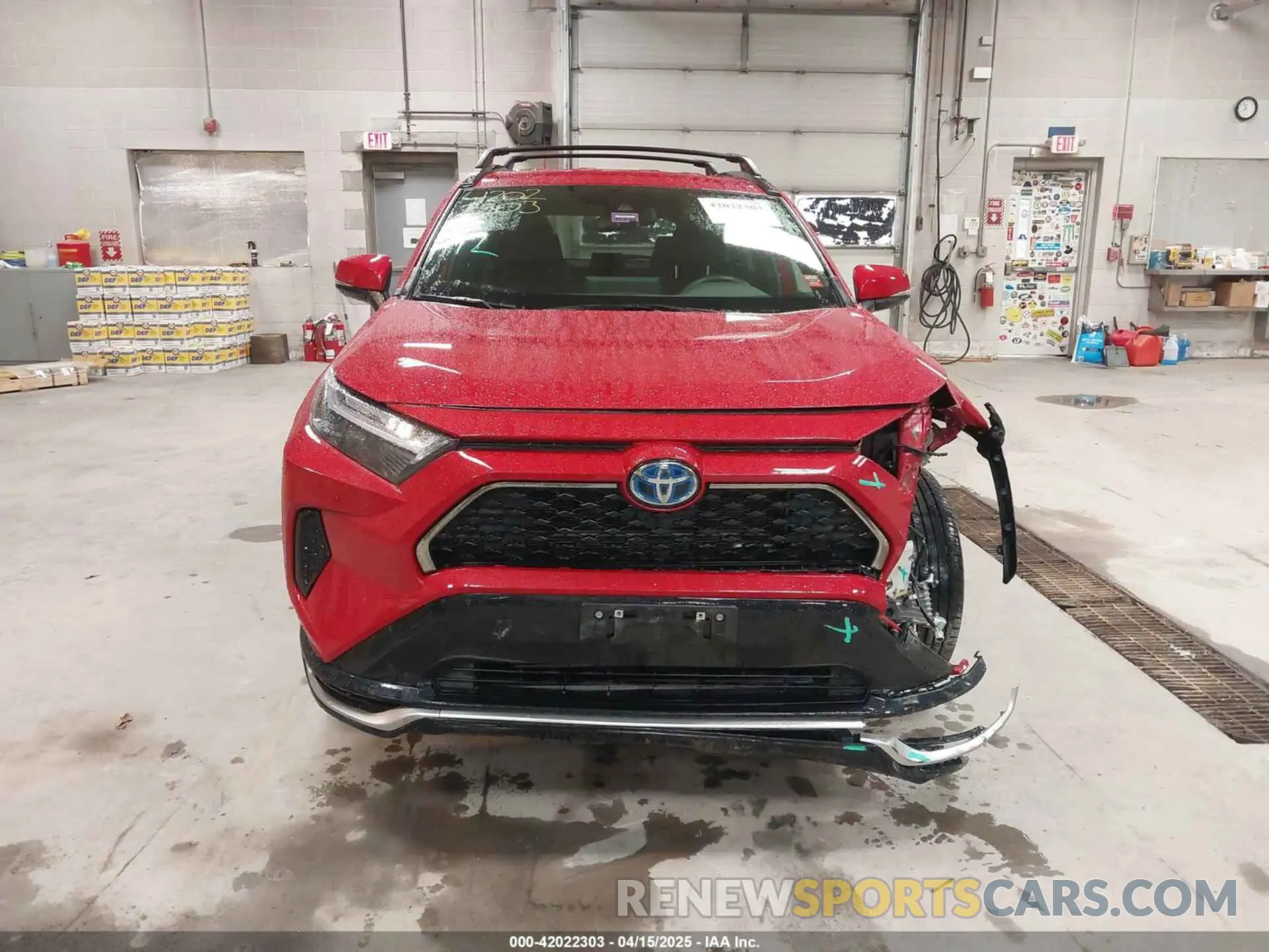 12 Photograph of a damaged car JTMCB3FV7ND087777 TOYOTA RAV4 PRIME 2022