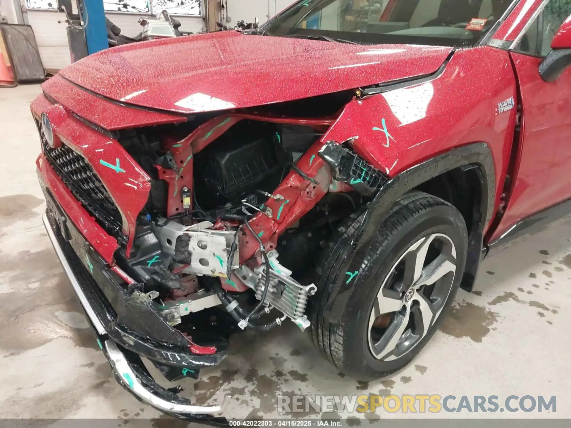 6 Photograph of a damaged car JTMCB3FV7ND087777 TOYOTA RAV4 PRIME 2022