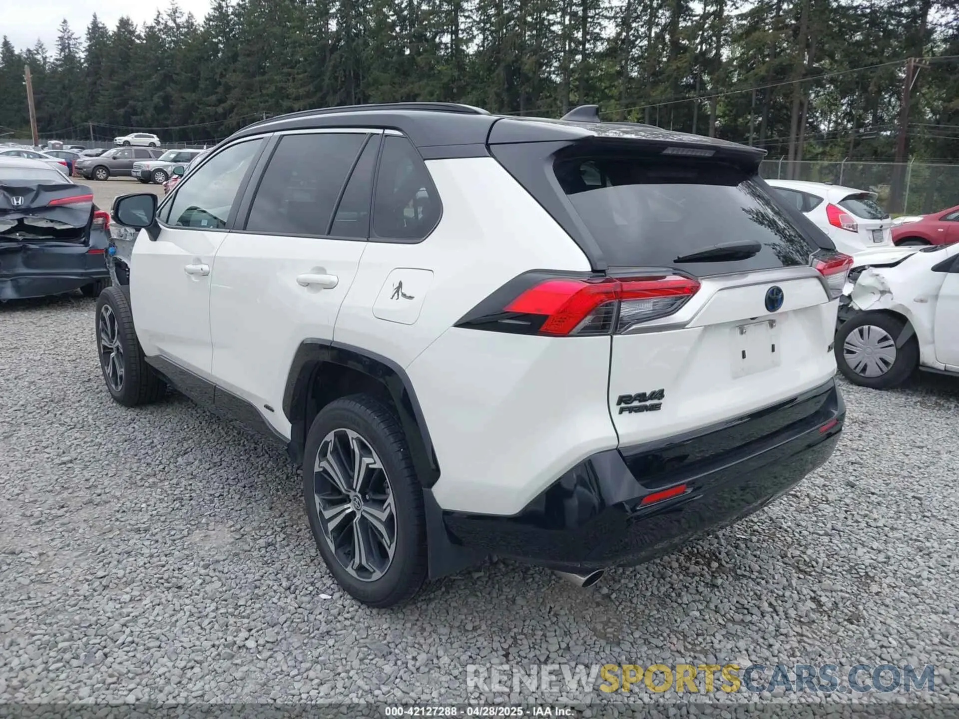 3 Photograph of a damaged car JTMEB3FV1ND100256 TOYOTA RAV4 PRIME 2022