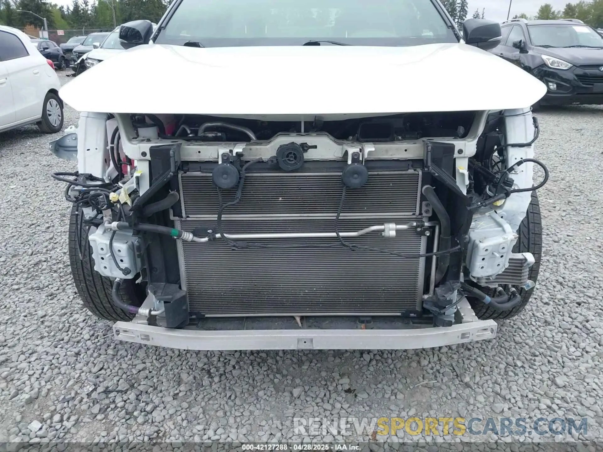 6 Photograph of a damaged car JTMEB3FV1ND100256 TOYOTA RAV4 PRIME 2022