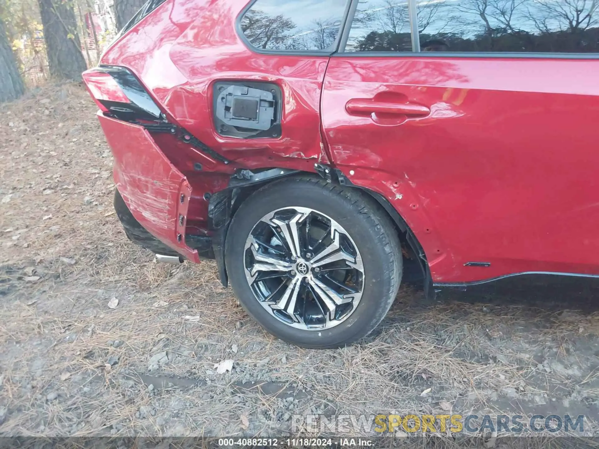 6 Photograph of a damaged car JTMEB3FV1ND108809 TOYOTA RAV4 PRIME 2022