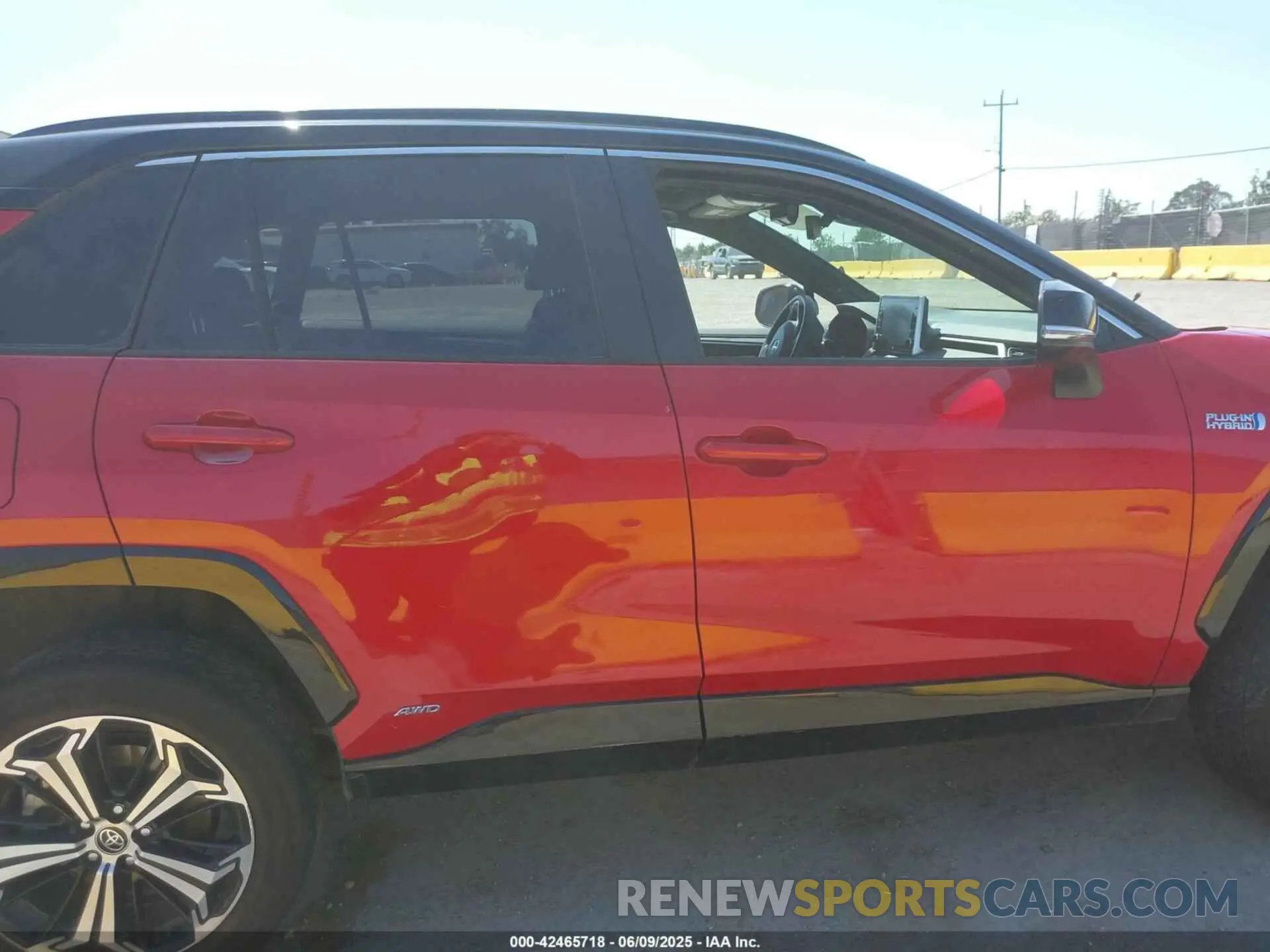 14 Photograph of a damaged car JTMEB3FV8ND090664 TOYOTA RAV4 PRIME 2022