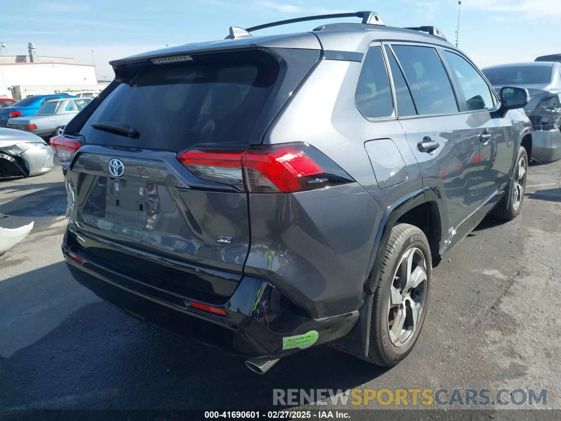 4 Photograph of a damaged car JTMAB3FV6PD132024 TOYOTA RAV4 PRIME 2023