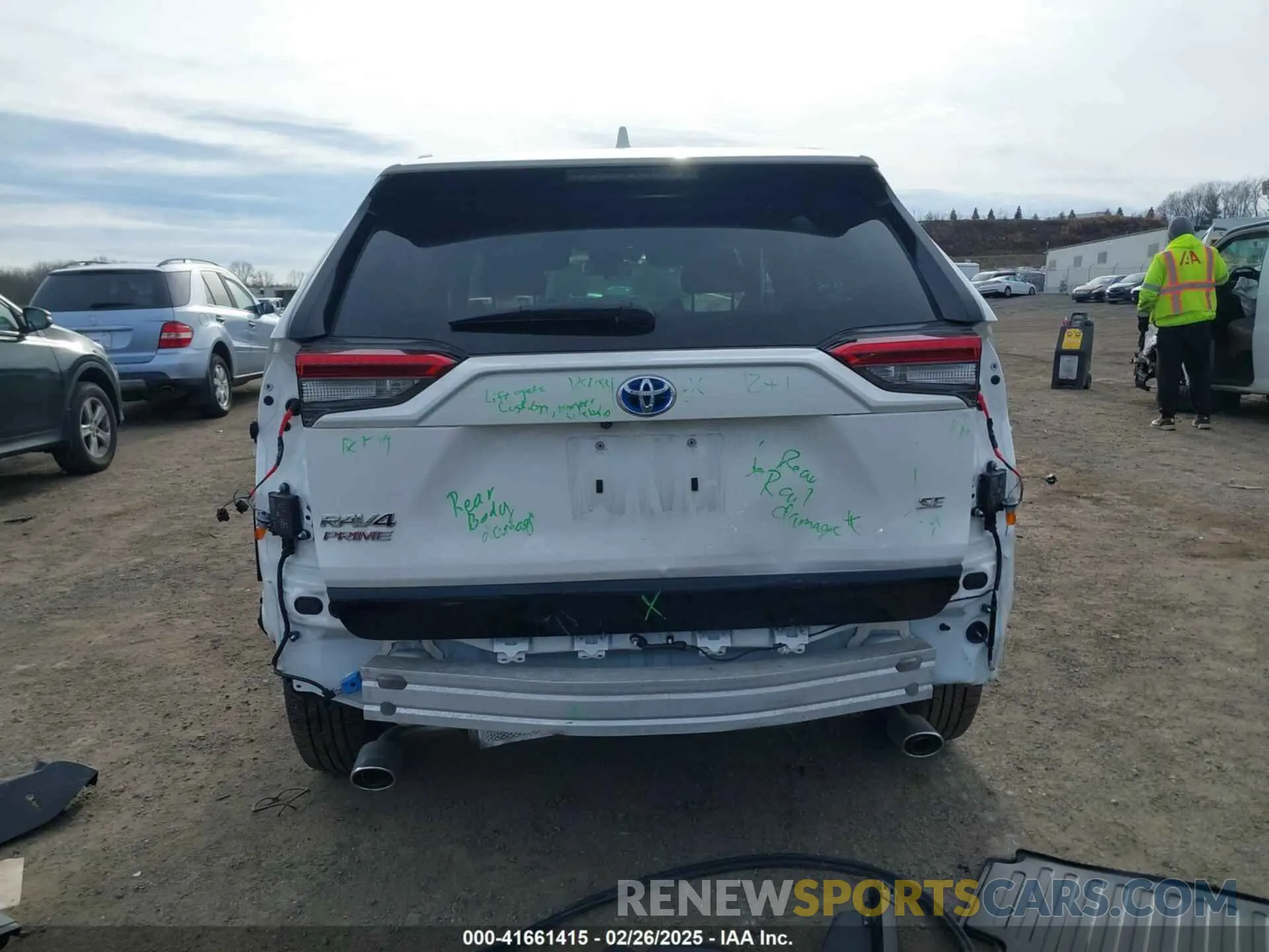 18 Photograph of a damaged car JTMAB3FV9PD150565 TOYOTA RAV4 PRIME 2023