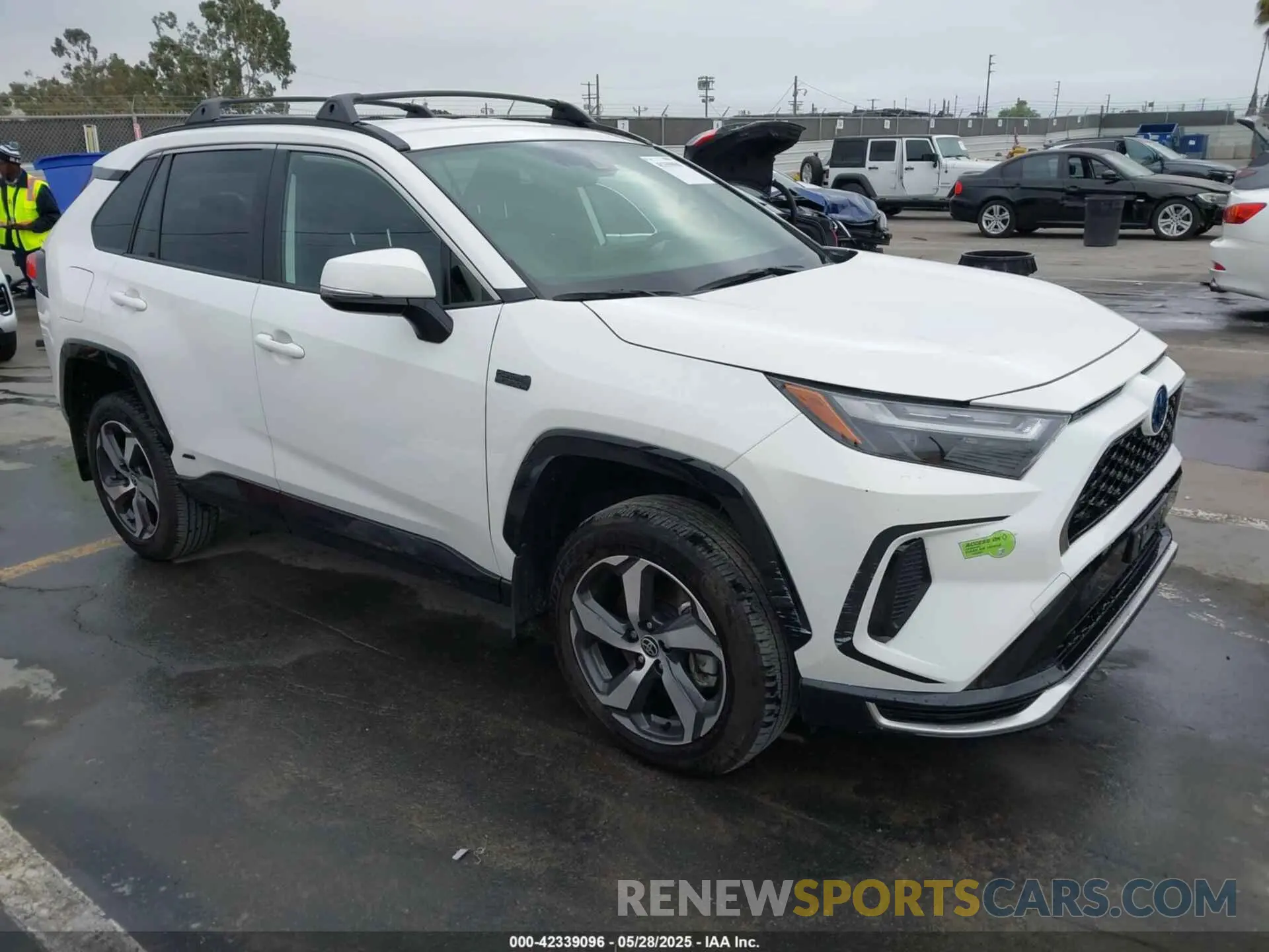 1 Photograph of a damaged car JTMCB3FV3PD113956 TOYOTA RAV4 PRIME 2023