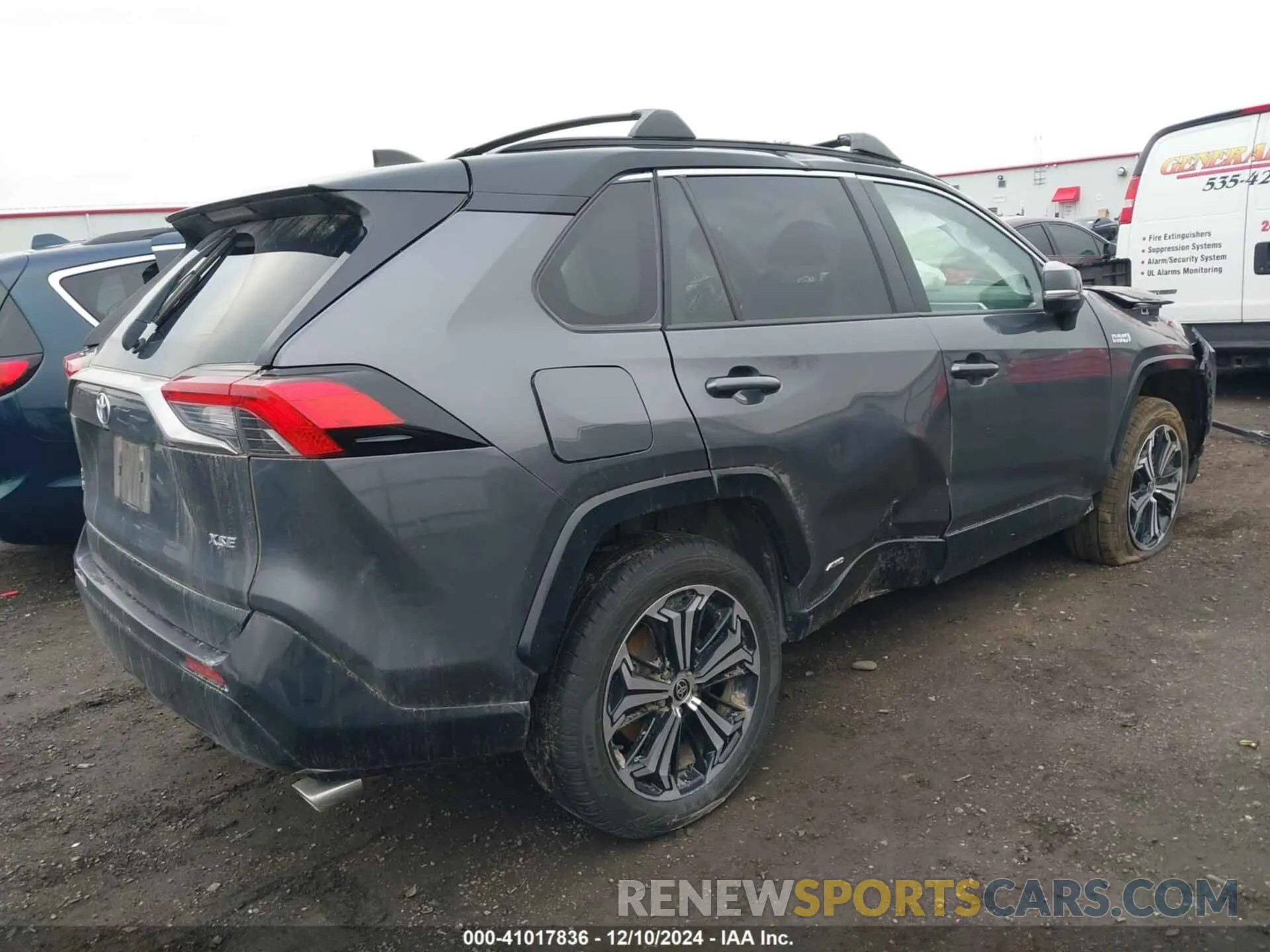 4 Photograph of a damaged car JTMEB3FV4PD115353 TOYOTA RAV4 PRIME 2023
