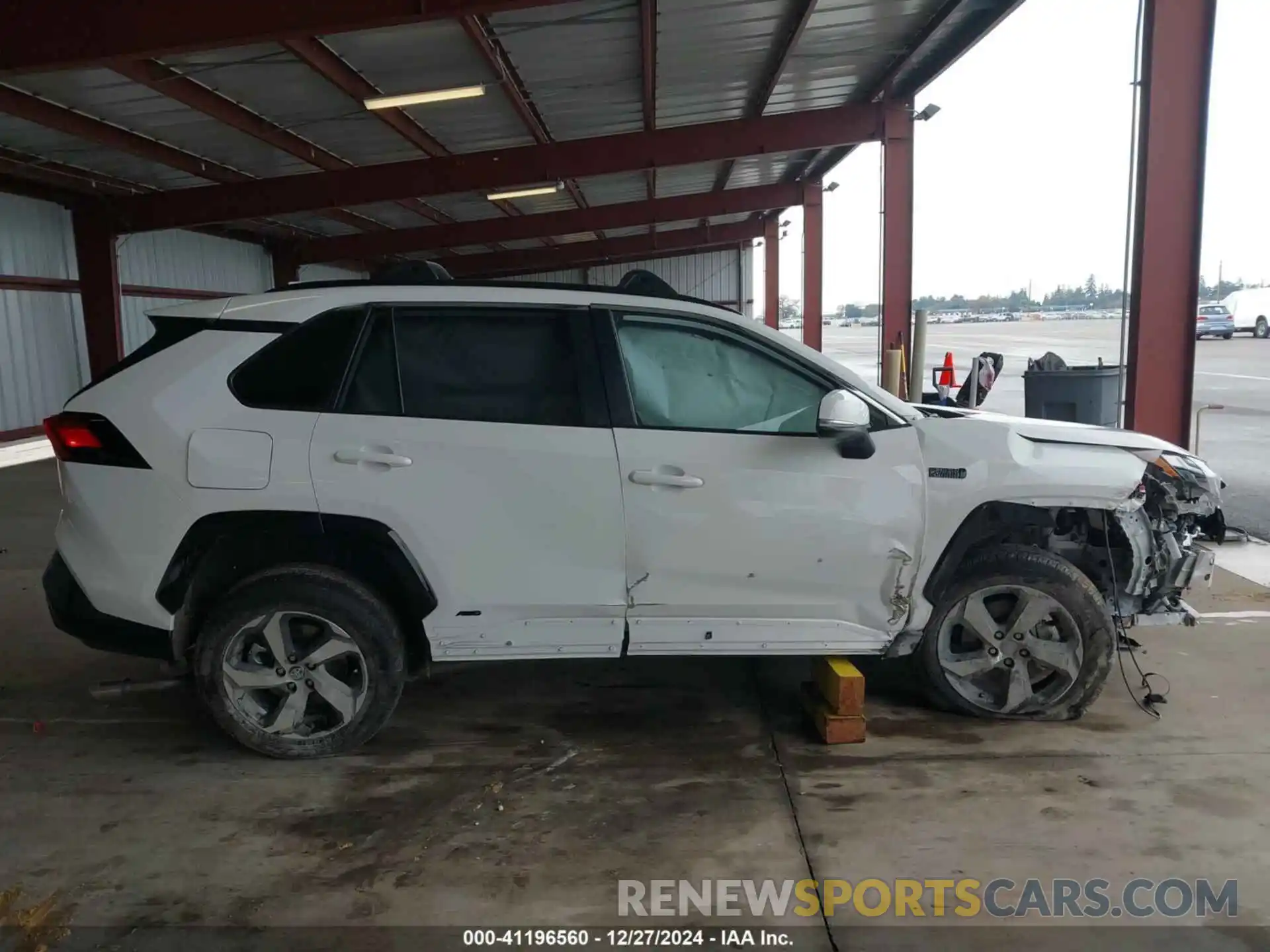 14 Photograph of a damaged car JTMAB3FV0RD188110 TOYOTA RAV4 PRIME 2024