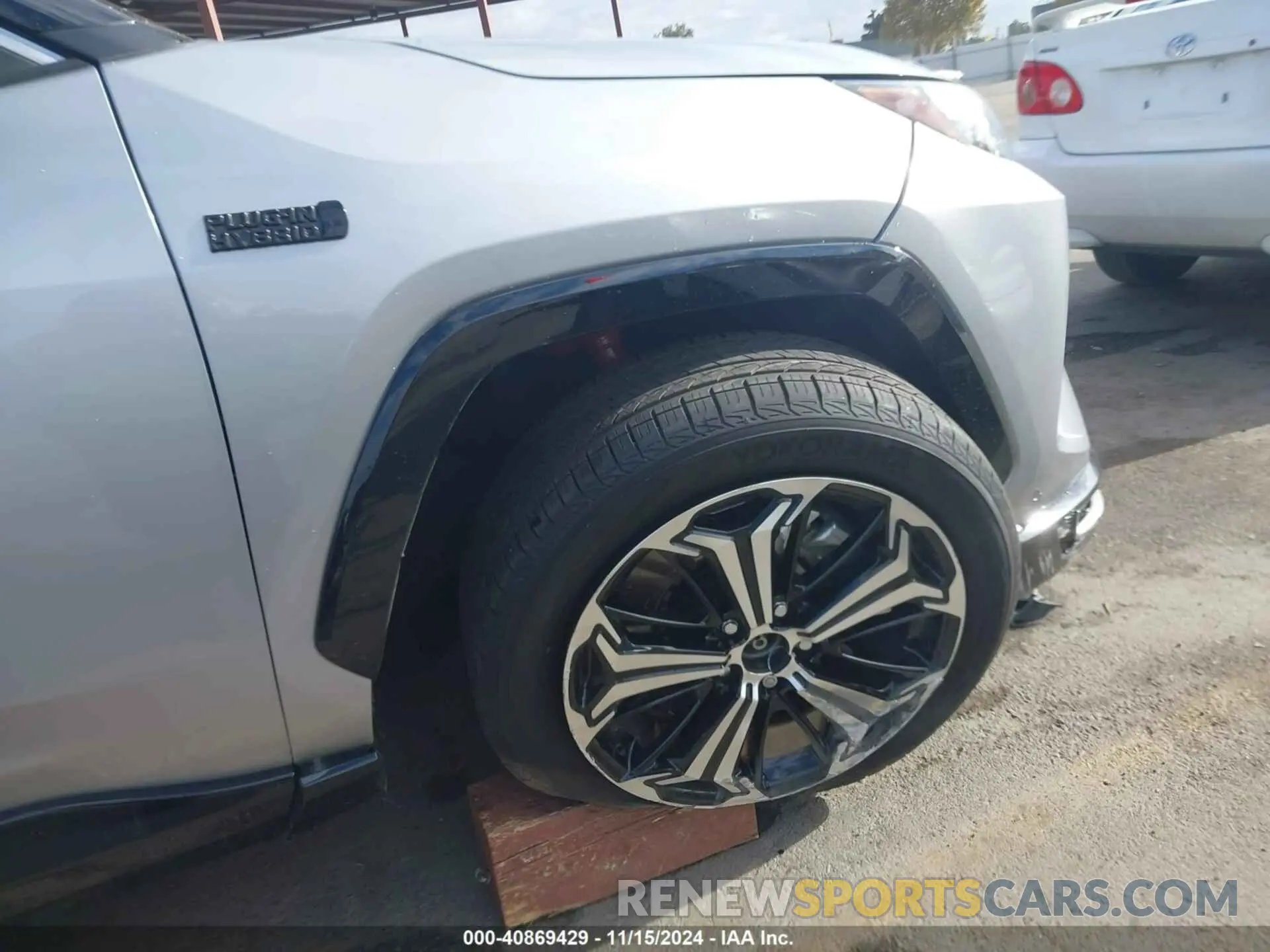 21 Photograph of a damaged car JTMEB3FV1RD189607 TOYOTA RAV4 PRIME 2024