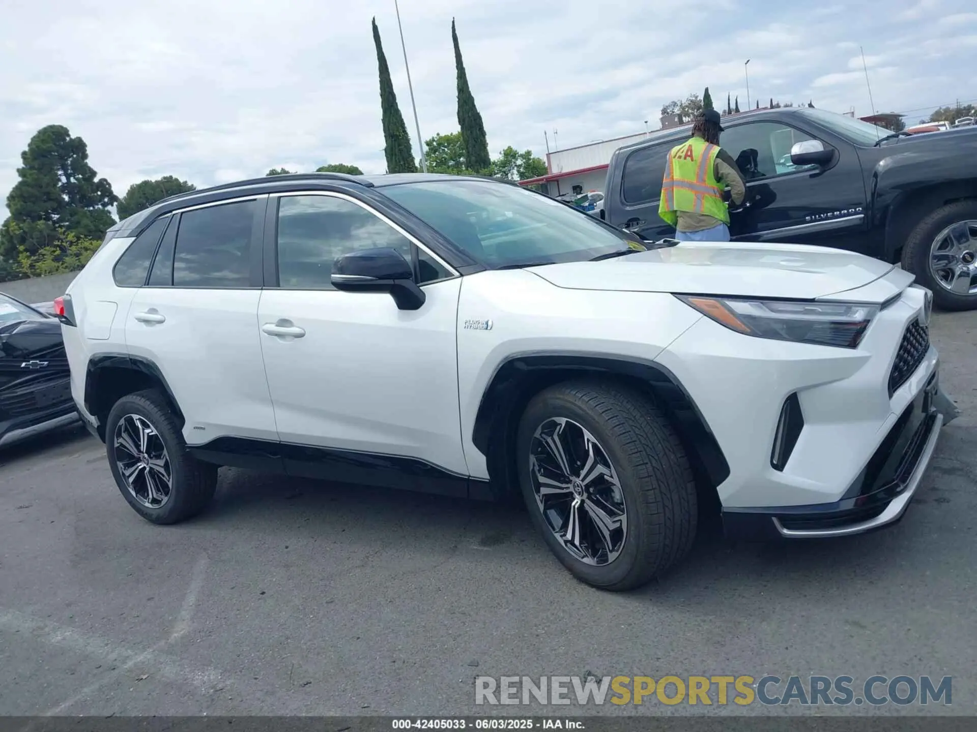 13 Photograph of a damaged car JTMEB3FV6RD186007 TOYOTA RAV4 PRIME 2024
