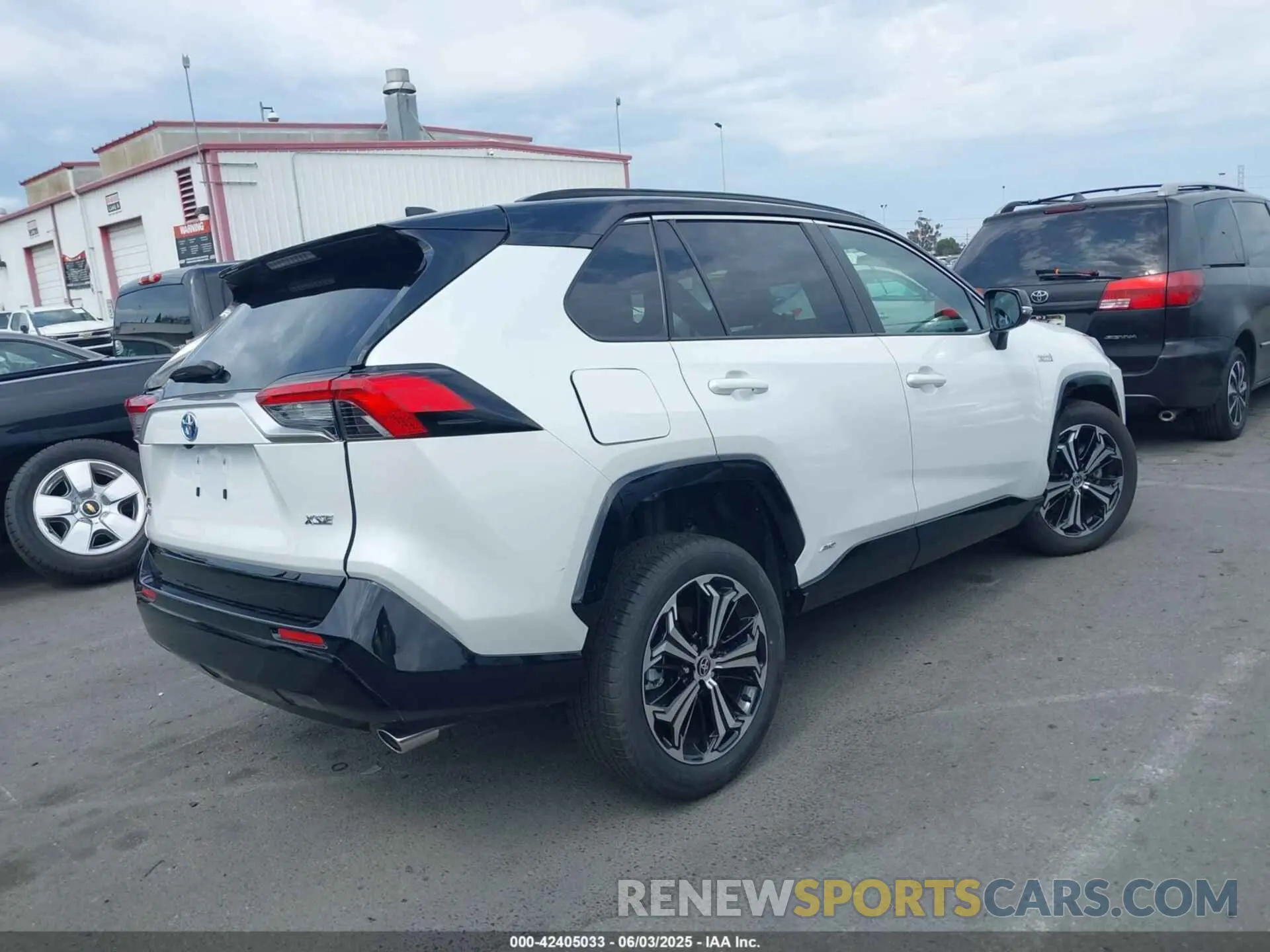 4 Photograph of a damaged car JTMEB3FV6RD186007 TOYOTA RAV4 PRIME 2024