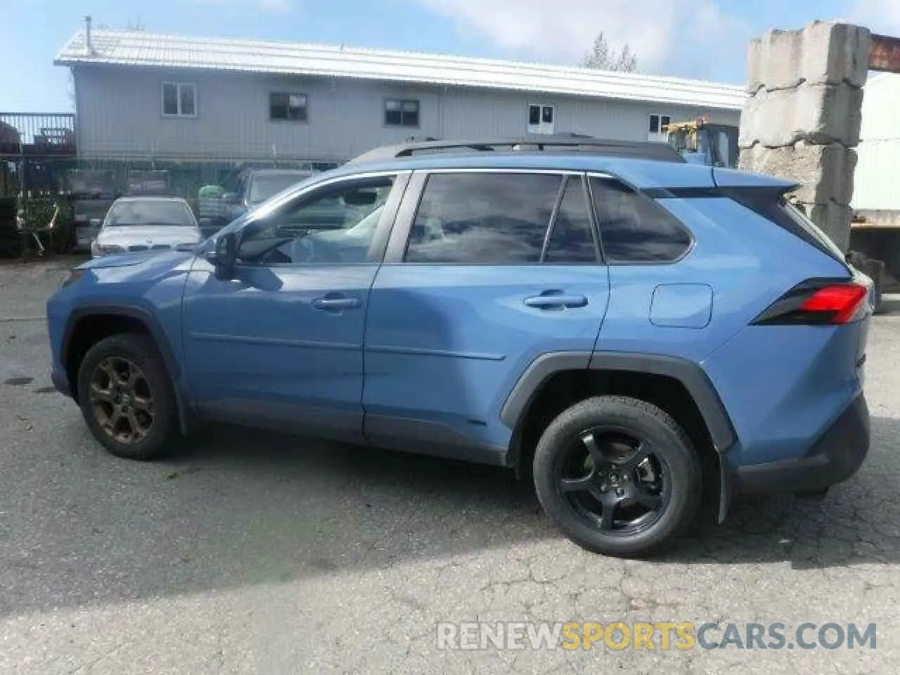 3 Photograph of a damaged car 2T3UWRFV4PW184534 TOYOTA RAV4 WOODL 2023