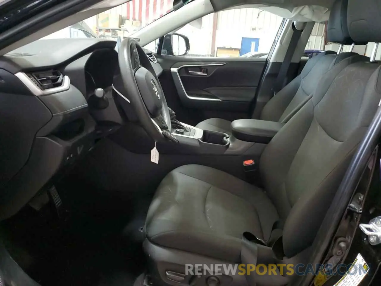 7 Photograph of a damaged car 2T3UWRFV4RW201948 TOYOTA RAV4 WOODL 2024