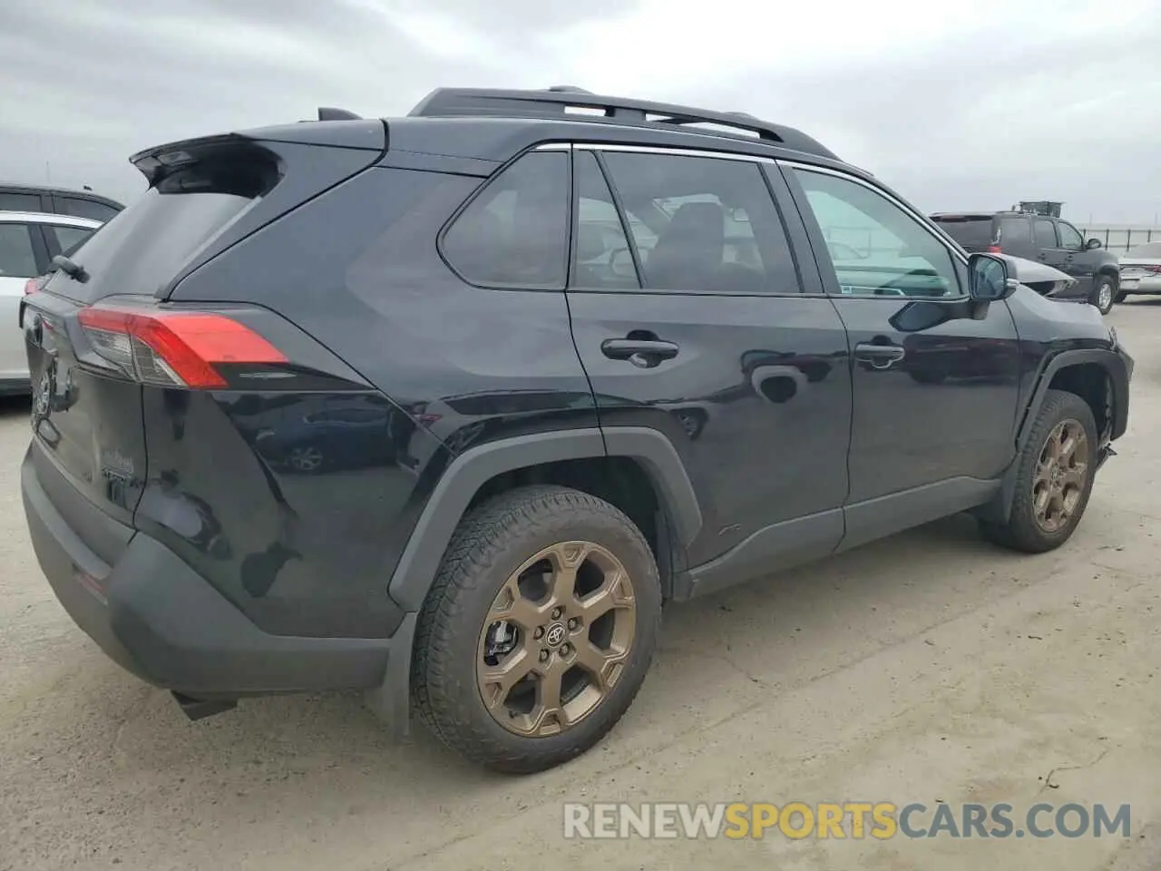 3 Photograph of a damaged car 2T3UWRFV9RW188226 TOYOTA RAV4 WOODL 2024