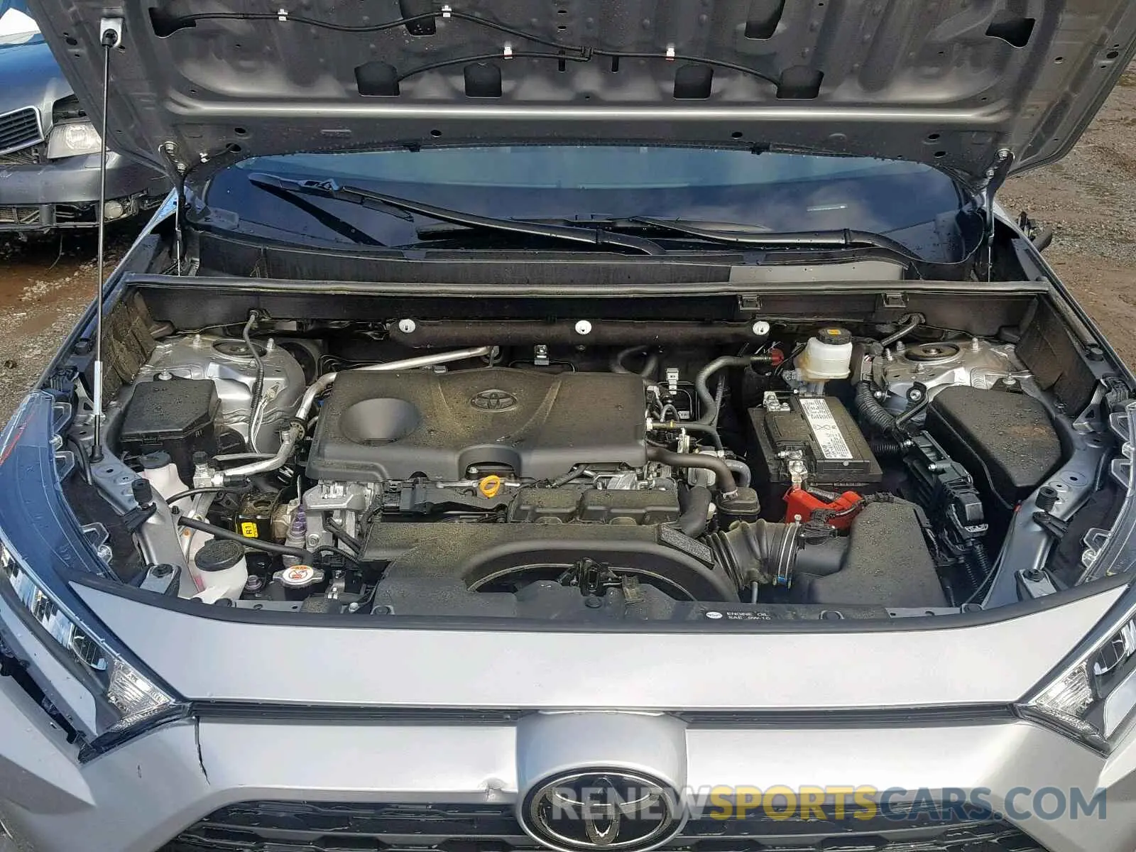 7 Photograph of a damaged car 2T3P1RFV3KW055642 TOYOTA RAV4 XLE 2019