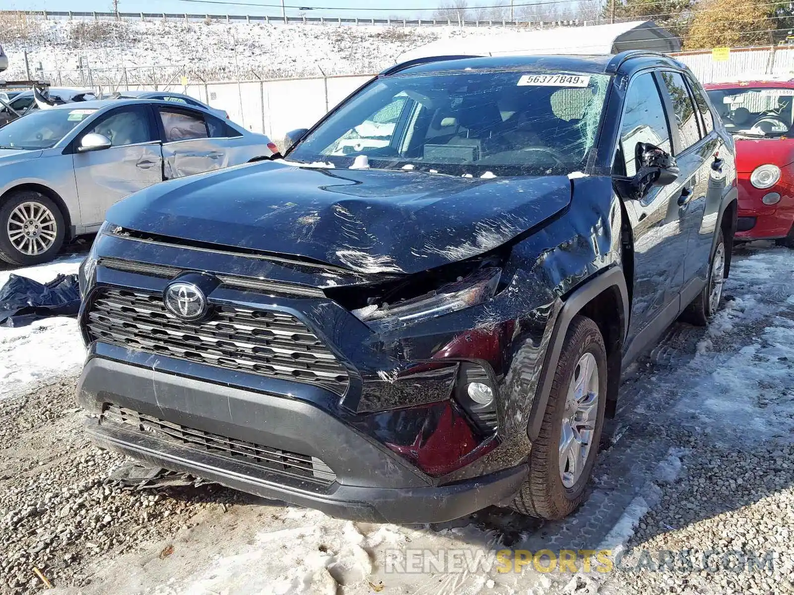 2 Photograph of a damaged car 2T3P1RFV3KW078807 TOYOTA RAV4 XLE 2019