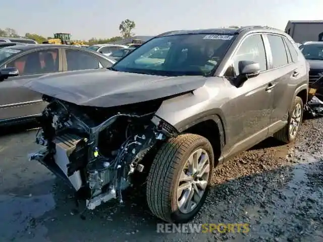 2 Photograph of a damaged car JTMC1RFV1KD020397 TOYOTA RAV4 XLE P 2019