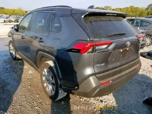 3 Photograph of a damaged car JTMC1RFV1KD020397 TOYOTA RAV4 XLE P 2019