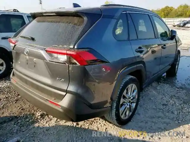 4 Photograph of a damaged car JTMC1RFV1KD020397 TOYOTA RAV4 XLE P 2019