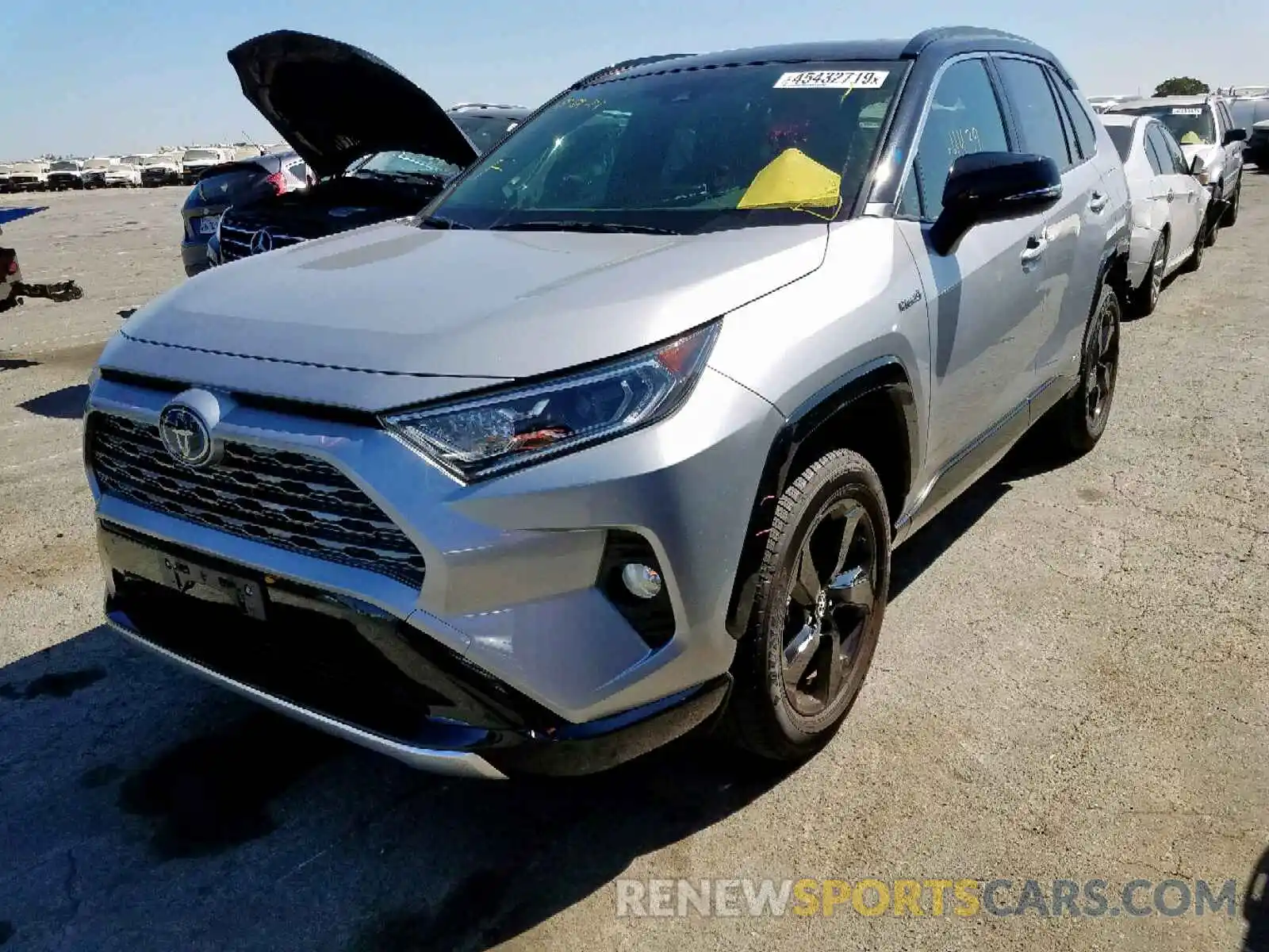 2 Photograph of a damaged car JTMEWRFV3KD505845 TOYOTA RAV4 XSE 2019