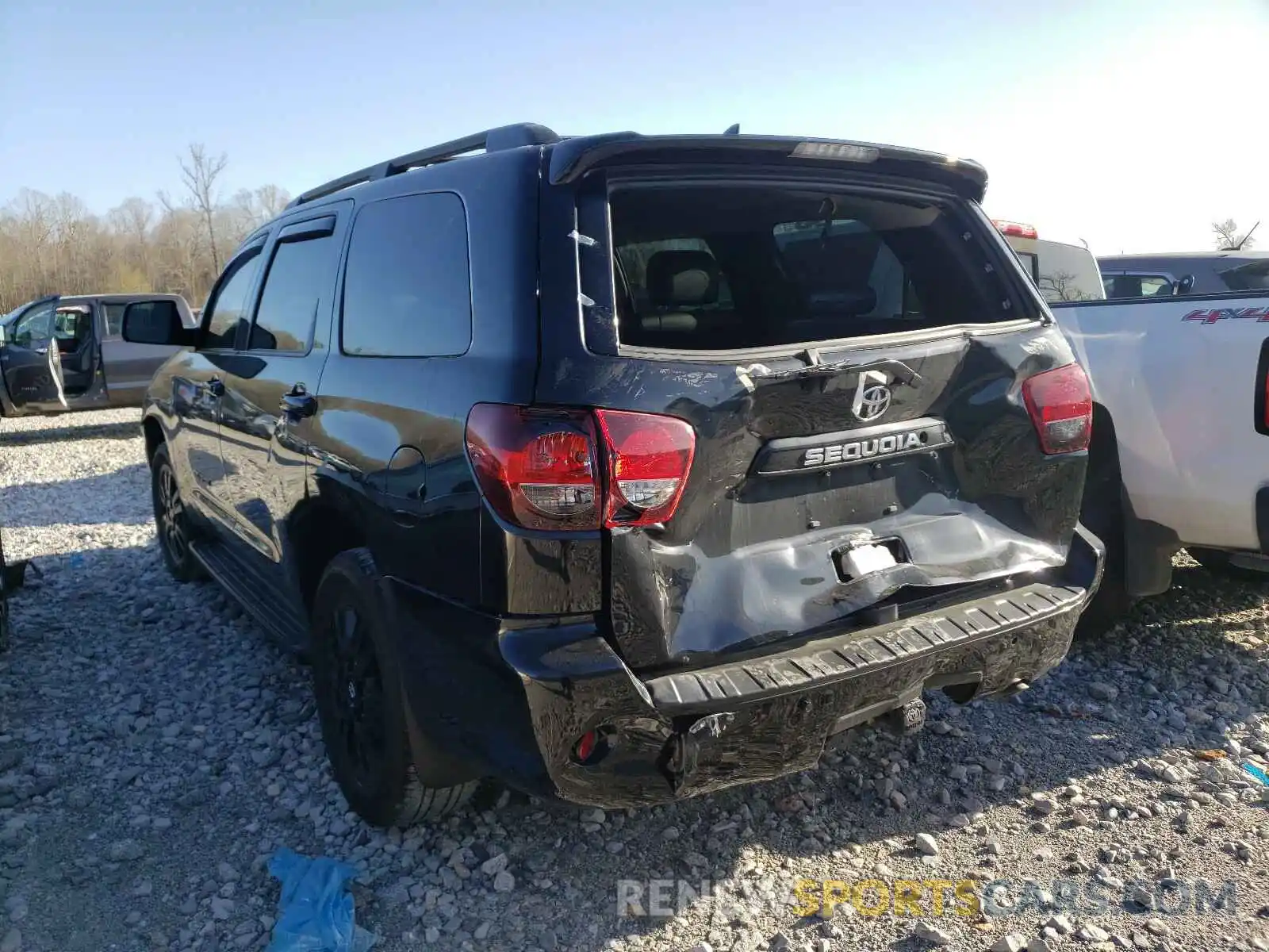 3 Photograph of a damaged car 5TDBY5G10KS165804 TOYOTA SEQUOIA 2019