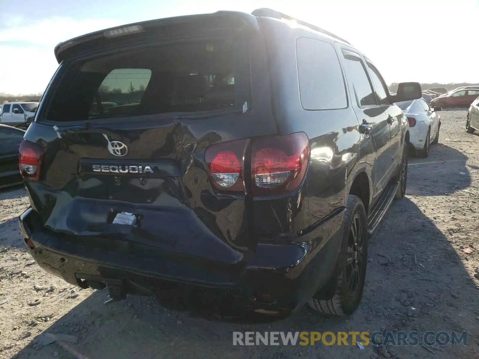 4 Photograph of a damaged car 5TDBY5G10KS165804 TOYOTA SEQUOIA 2019