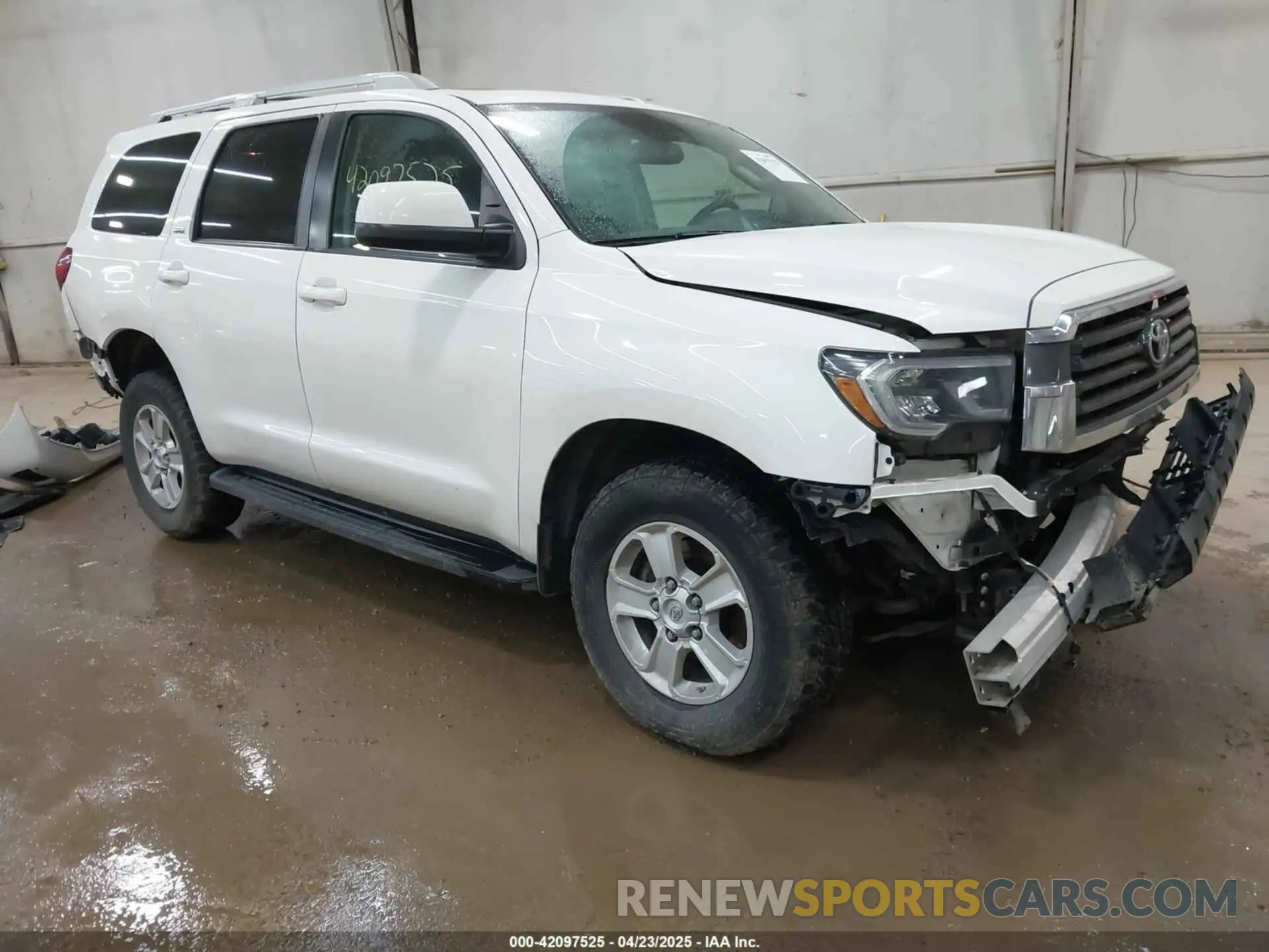1 Photograph of a damaged car 5TDBY5G11KS166492 TOYOTA SEQUOIA 2019