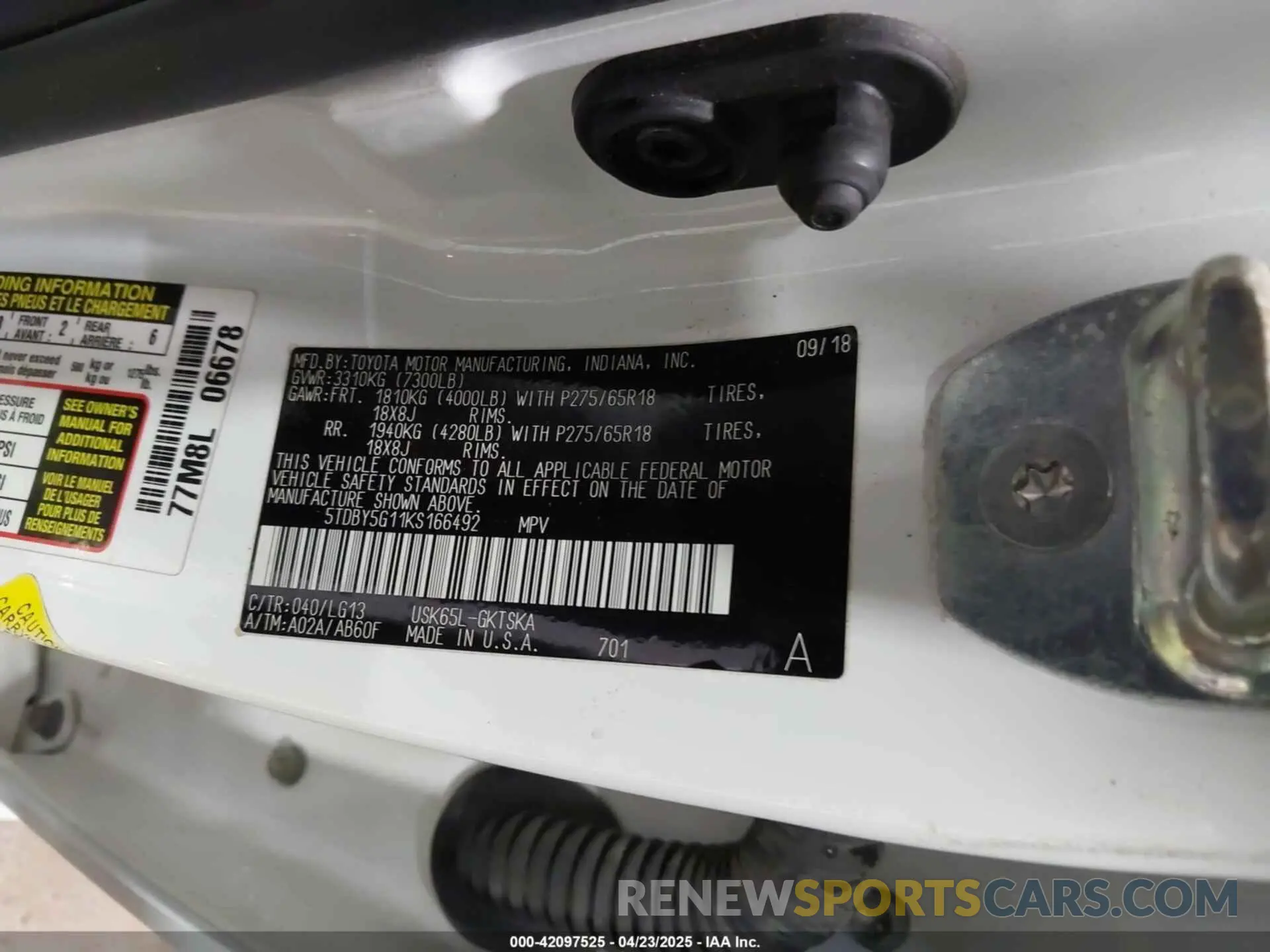 9 Photograph of a damaged car 5TDBY5G11KS166492 TOYOTA SEQUOIA 2019