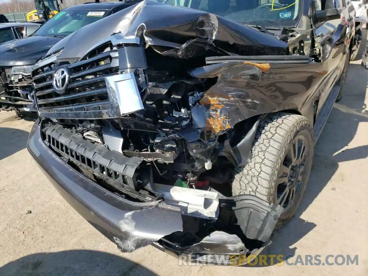 9 Photograph of a damaged car 5TDBY5G11KS174270 TOYOTA SEQUOIA 2019