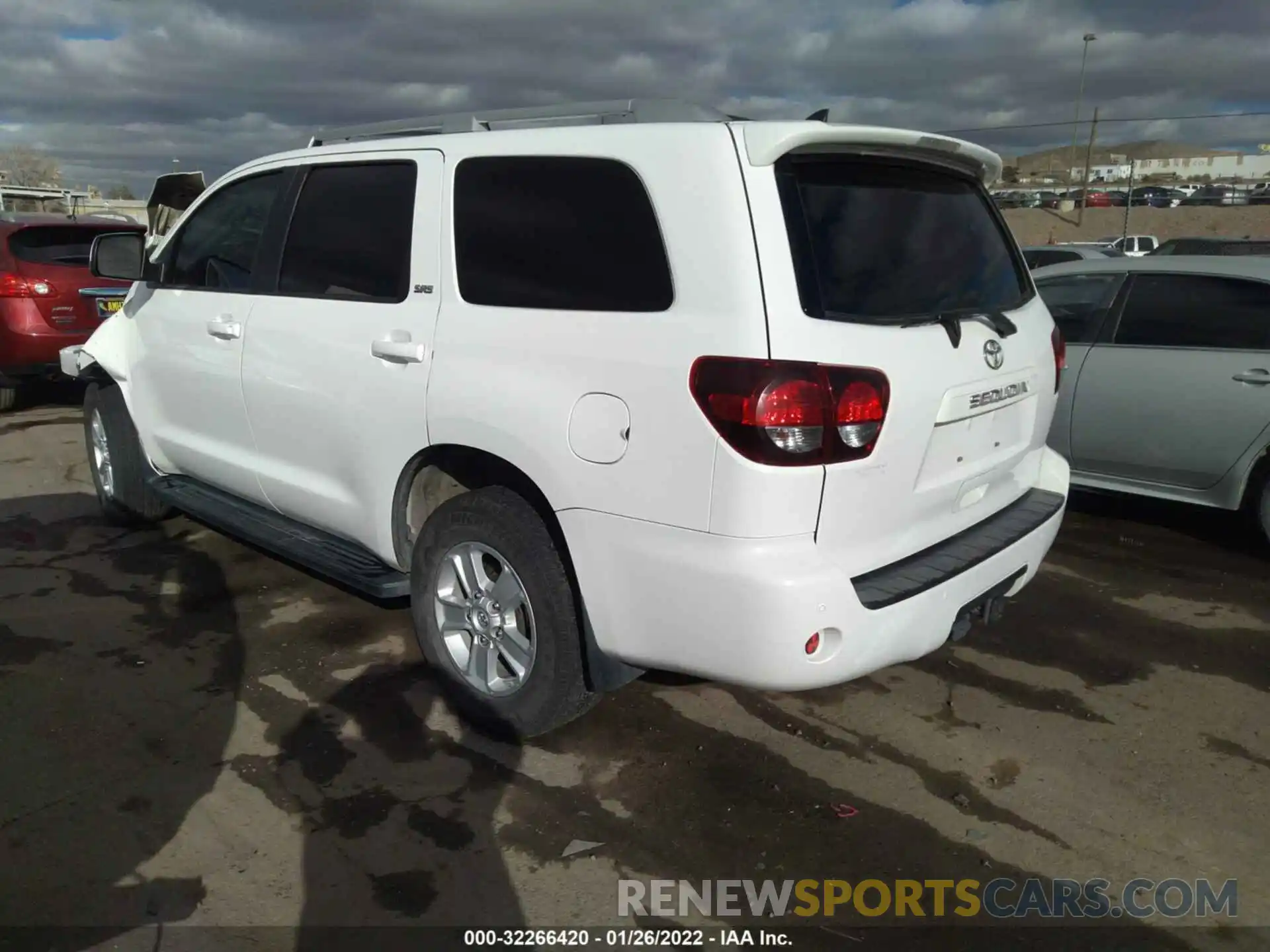 3 Photograph of a damaged car 5TDBY5G12KS168719 TOYOTA SEQUOIA 2019