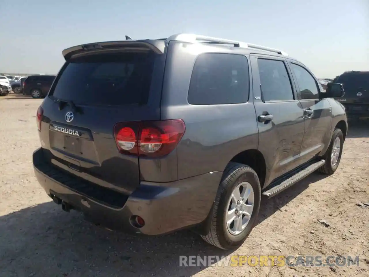 4 Photograph of a damaged car 5TDBY5G17KS166626 TOYOTA SEQUOIA 2019