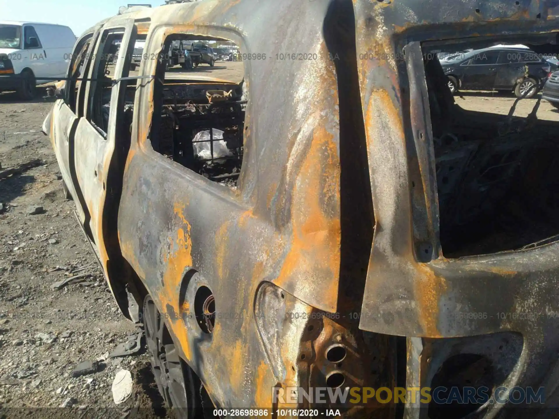 3 Photograph of a damaged car 5TDBY5G17KS171213 TOYOTA SEQUOIA 2019