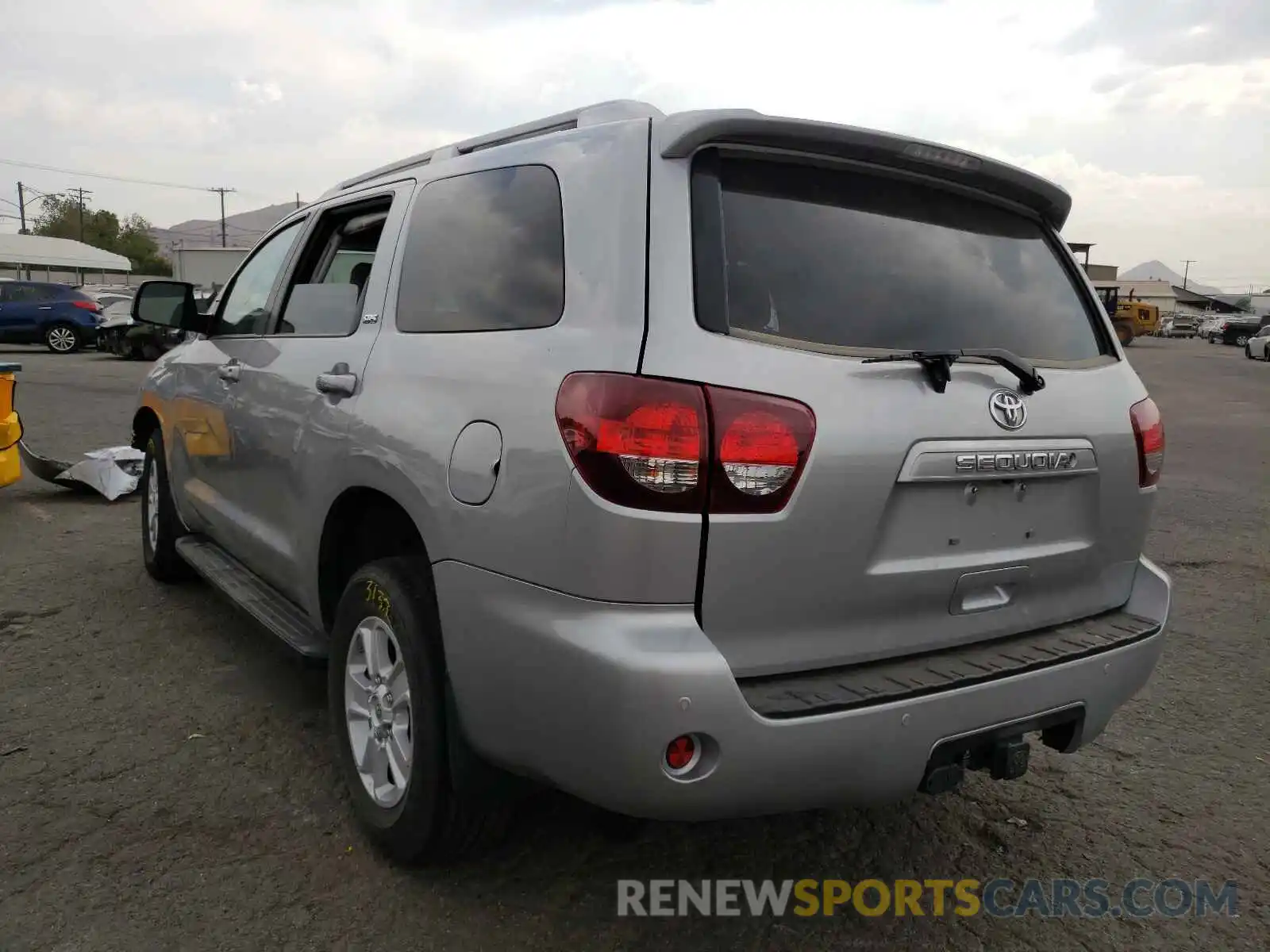 3 Photograph of a damaged car 5TDBY5G19KS173240 TOYOTA SEQUOIA 2019