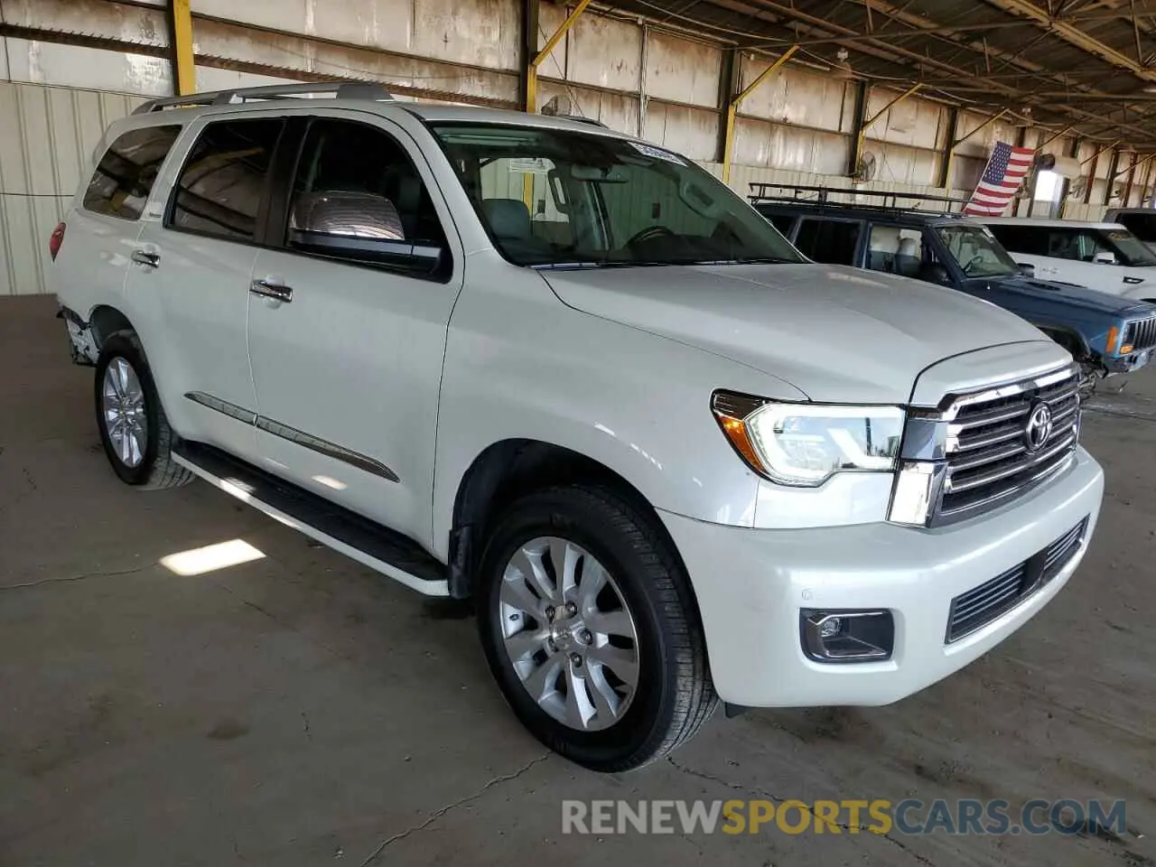 4 Photograph of a damaged car 5TDDY5G10KS173524 TOYOTA SEQUOIA 2019