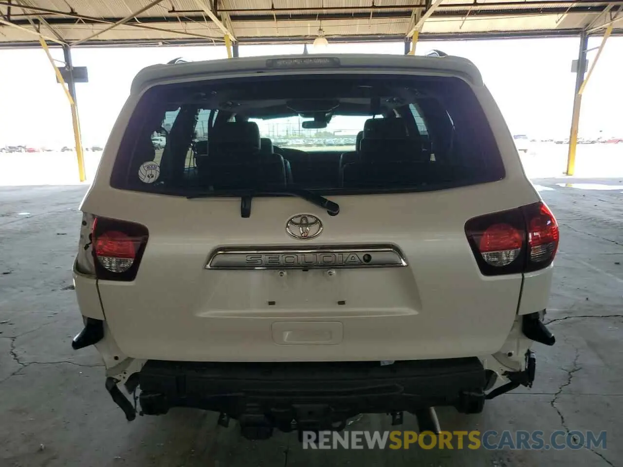 6 Photograph of a damaged car 5TDDY5G10KS173524 TOYOTA SEQUOIA 2019