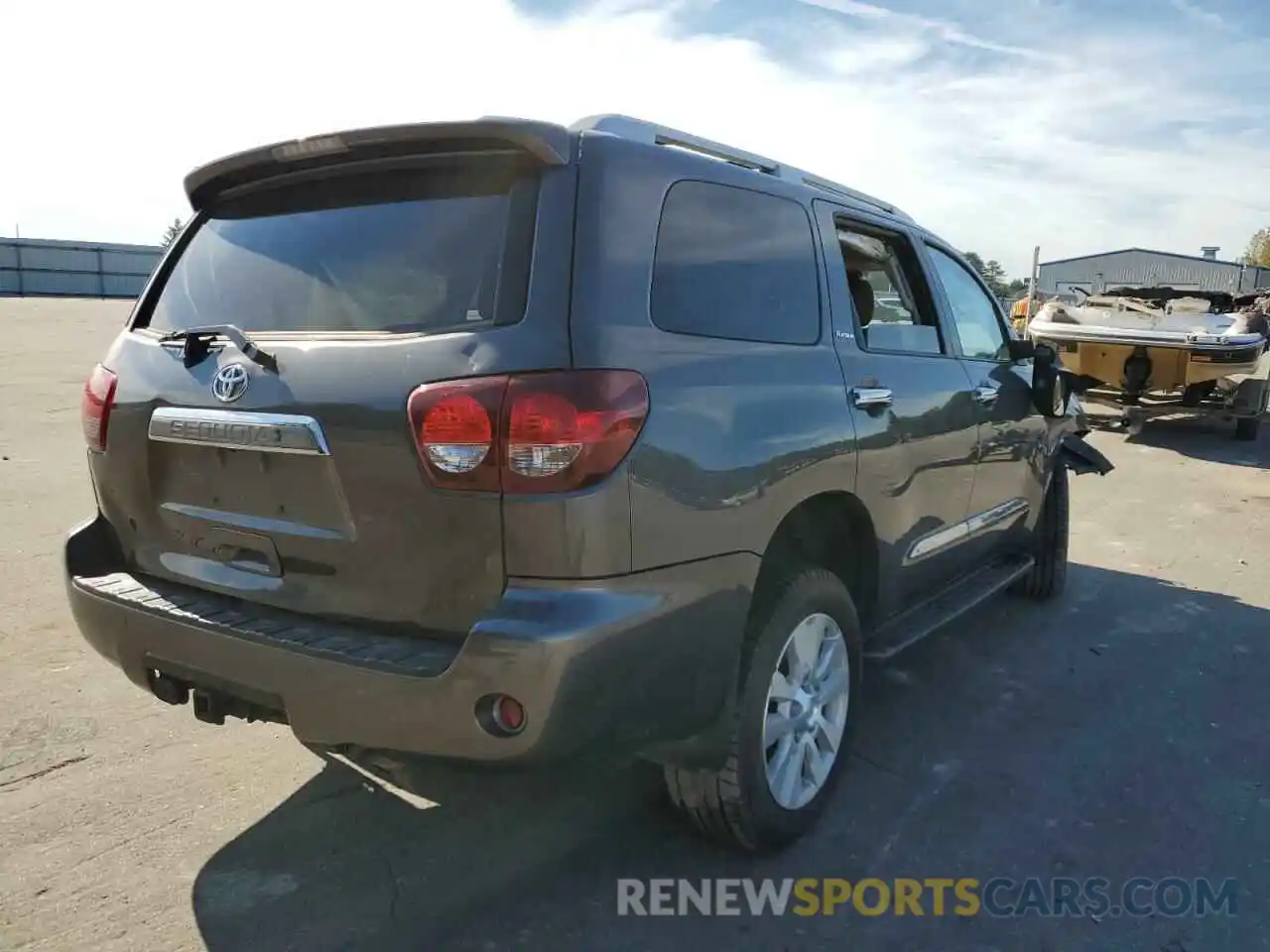 4 Photograph of a damaged car 5TDDY5G18KS166420 TOYOTA SEQUOIA 2019